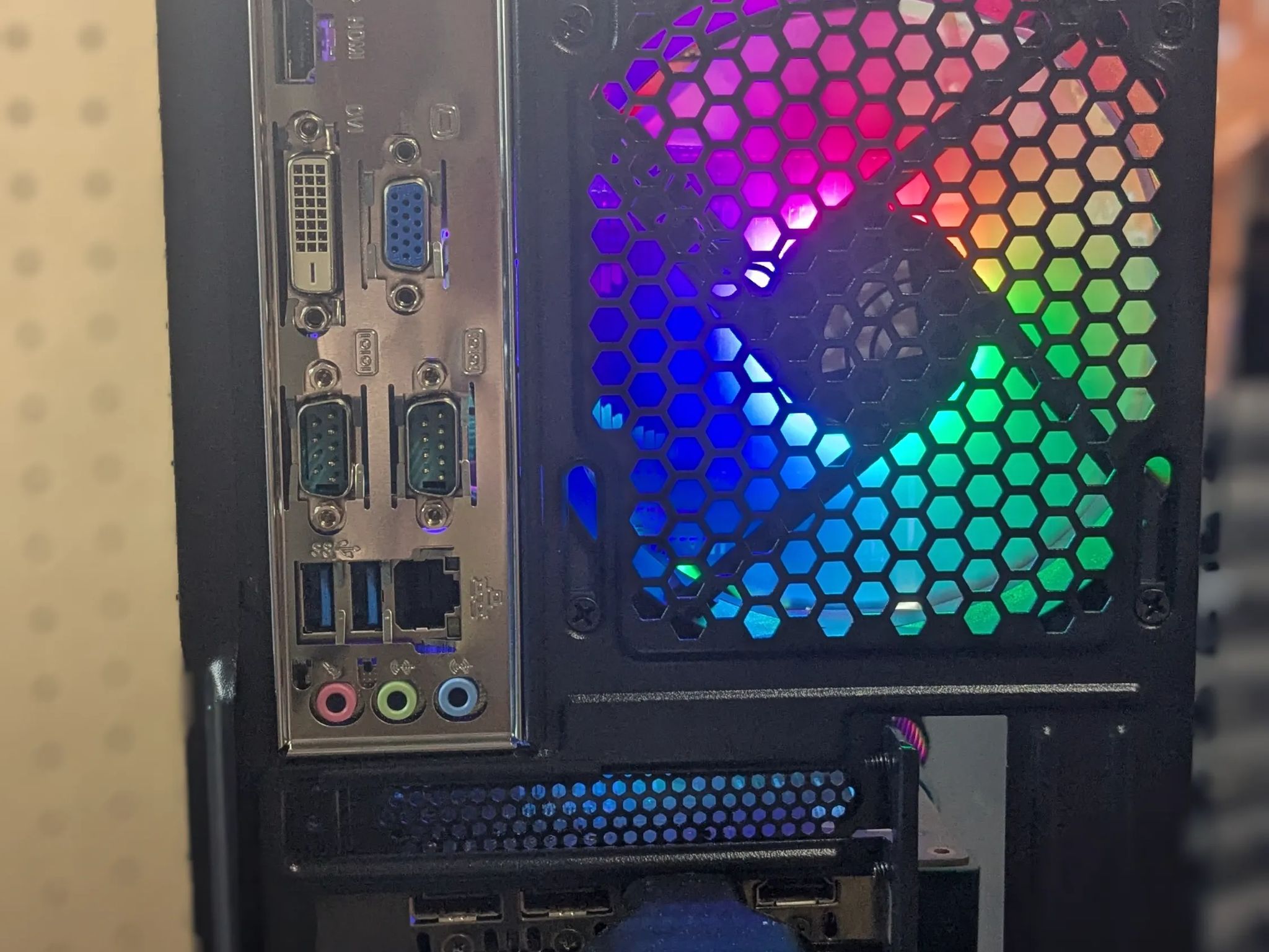 100 FPS Fortnite | 180 Day Warranty | i5-4570 , 16GB RAM, 480GB SSD, RX 480 8GB, RGB, Wifi, Win10