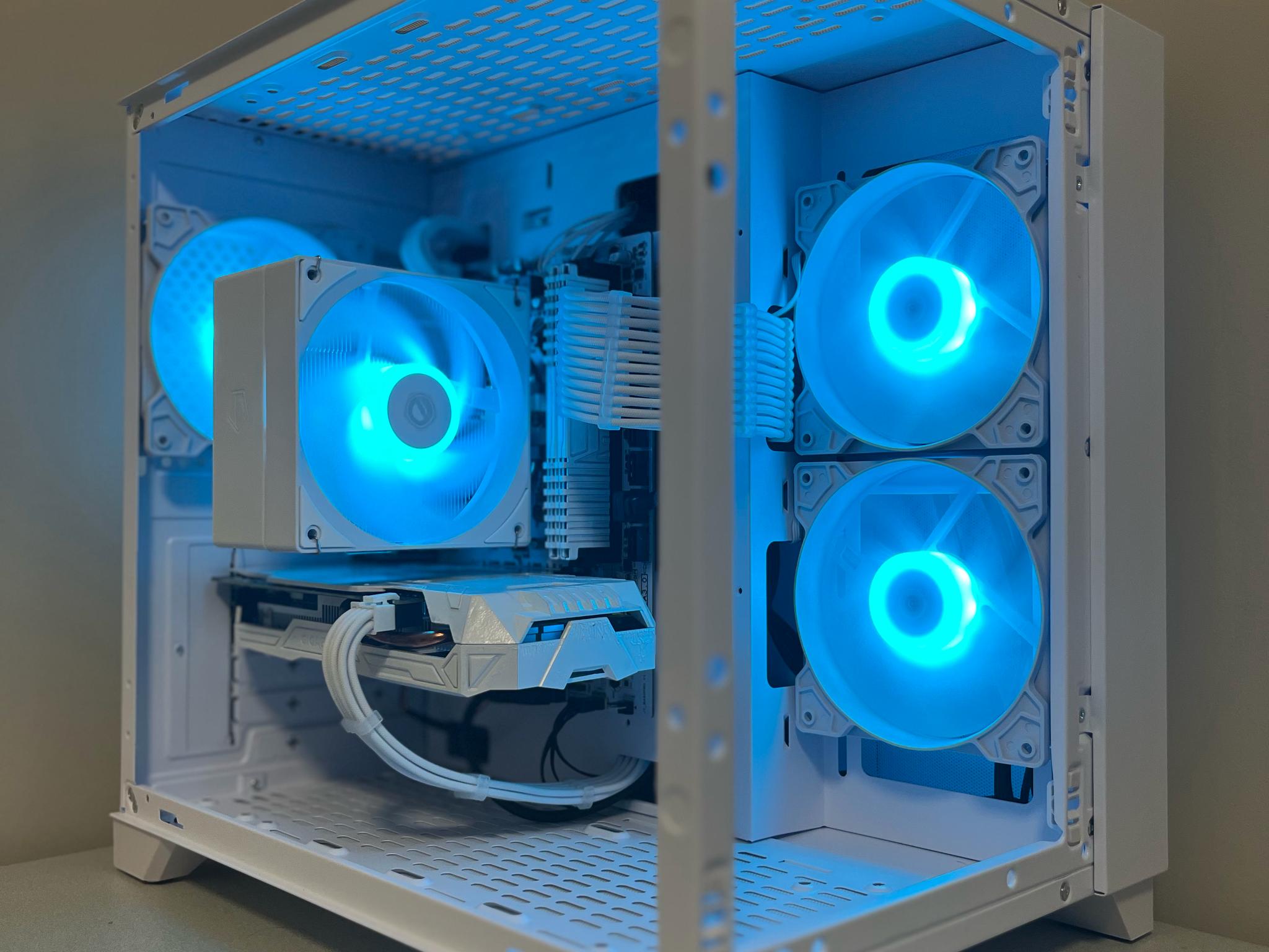 ❄️Artic Ice❄️ | Ryzen 5 | GTX 1060| 16GB Ram | 512gb |