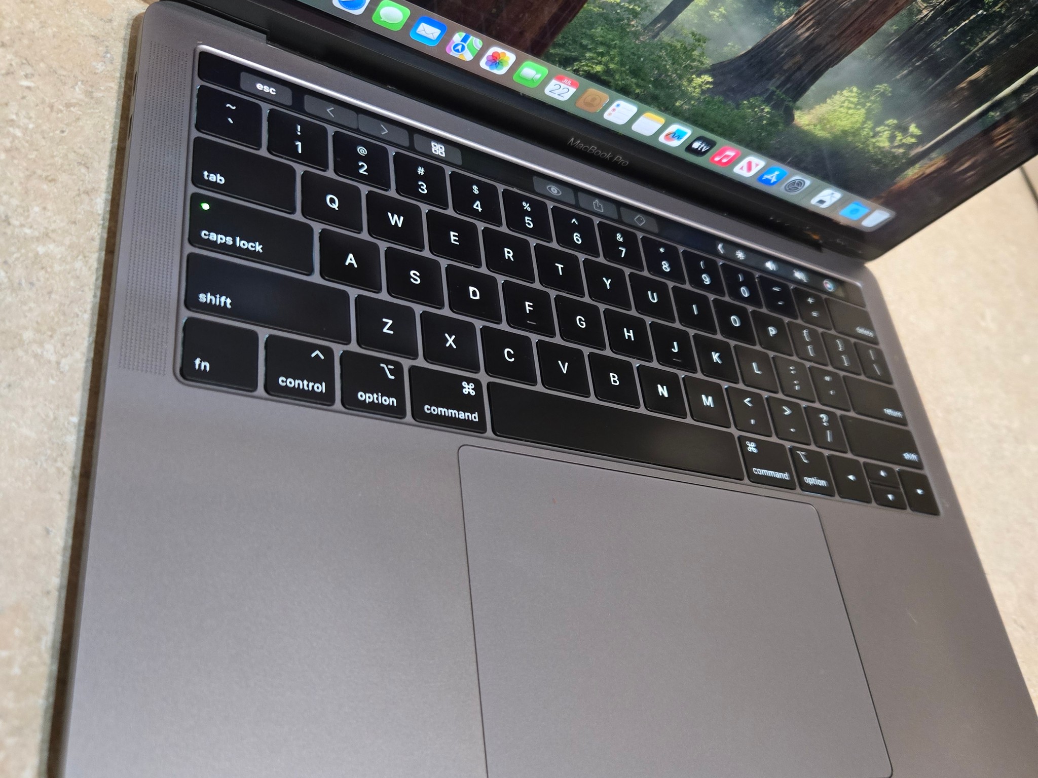 Apple Macbook Pro 13 Inch Laptop - 2019 - intel i5 - 128GB SSD - Model A2159