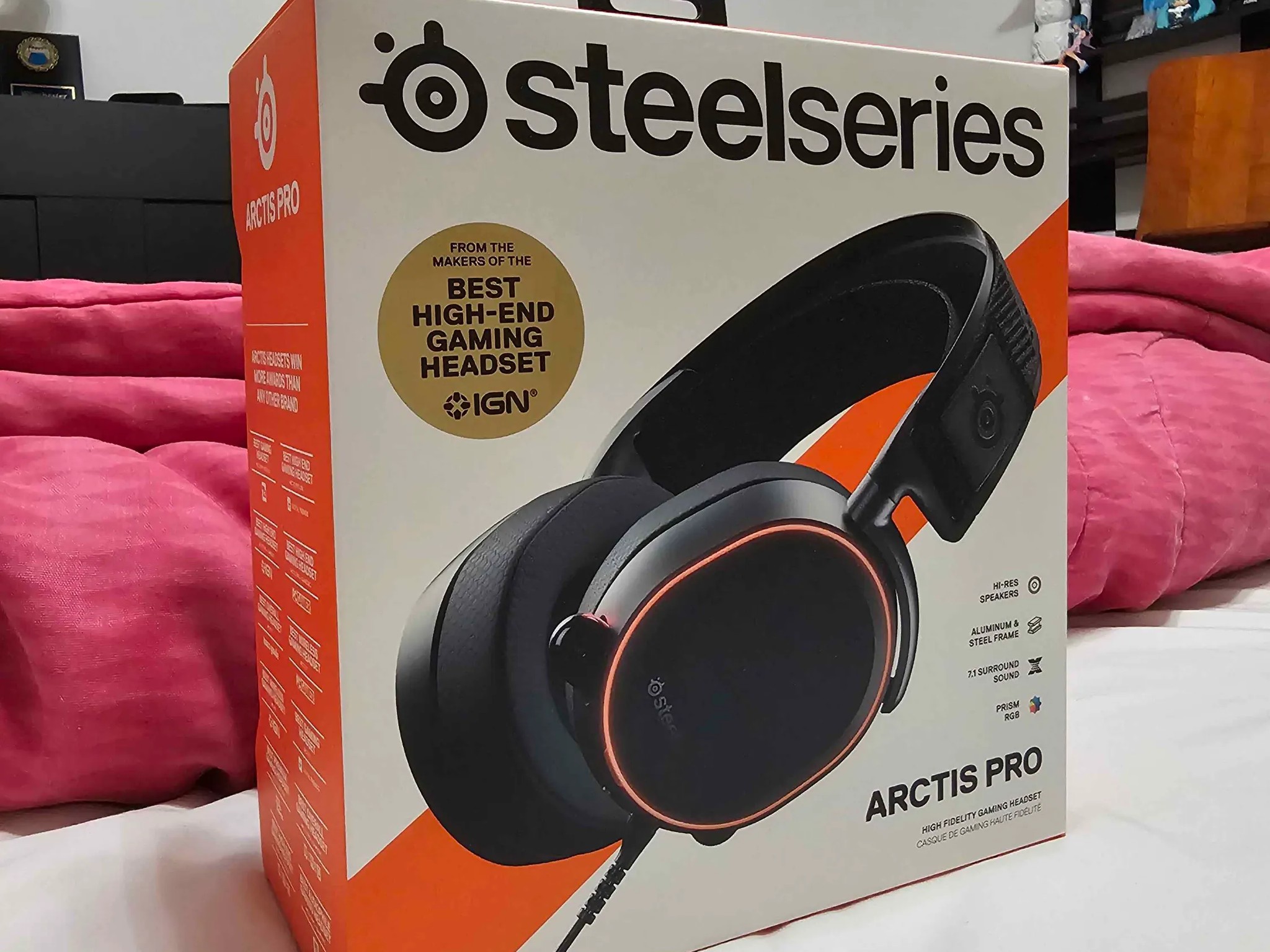 SteelSeries Arctic Pro Headset