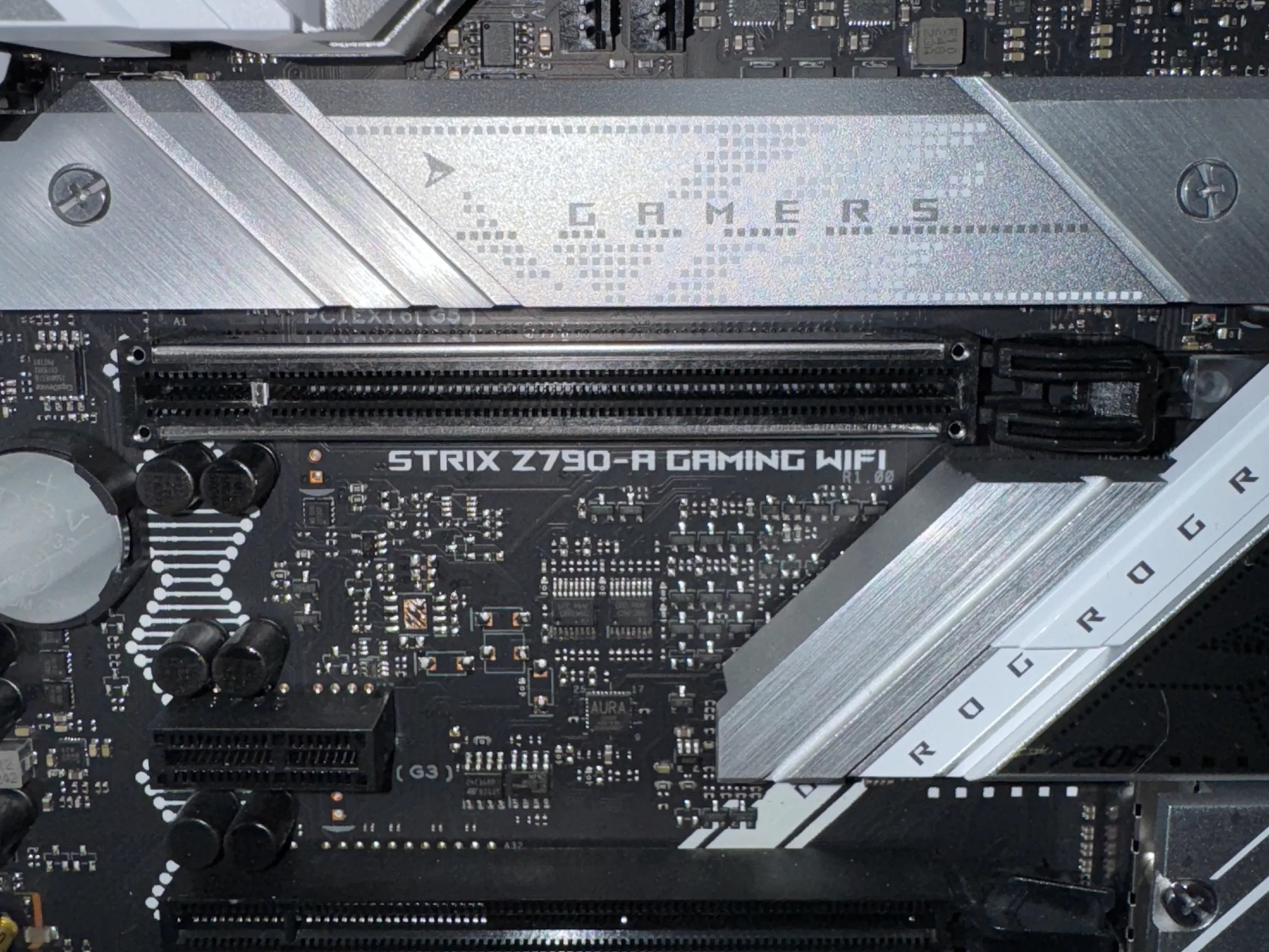 High-End Gaming PC Build (Low-End GPU, no SSD) Packaged Well