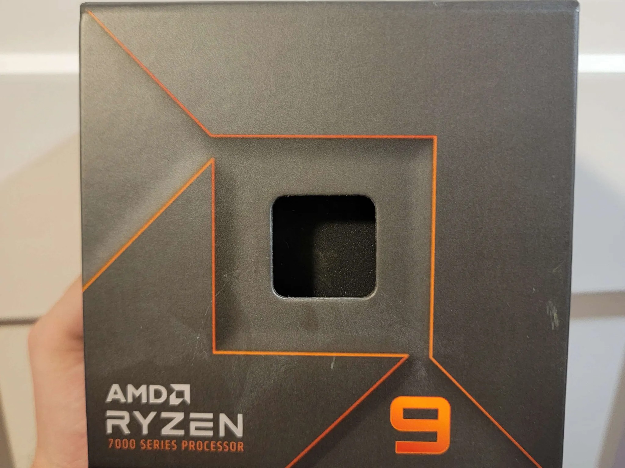 AMD Ryzen 9 7950X 16-Core, 32-Thread