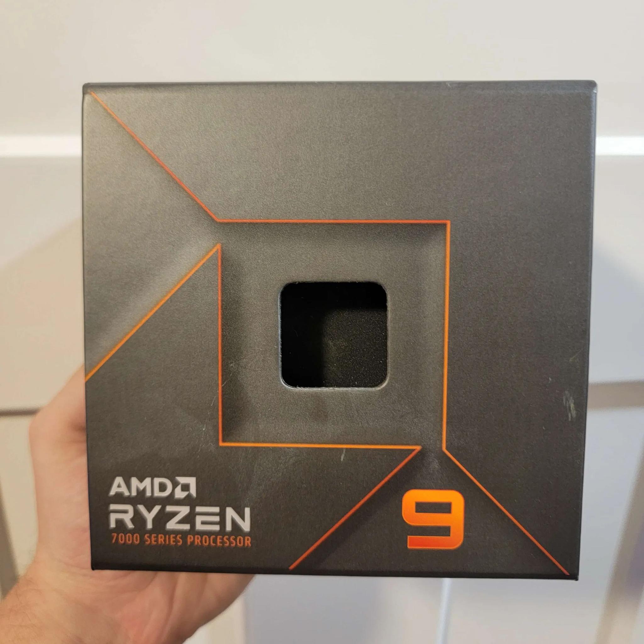AMD Ryzen 9 7950X 16-Core, 32-Thread