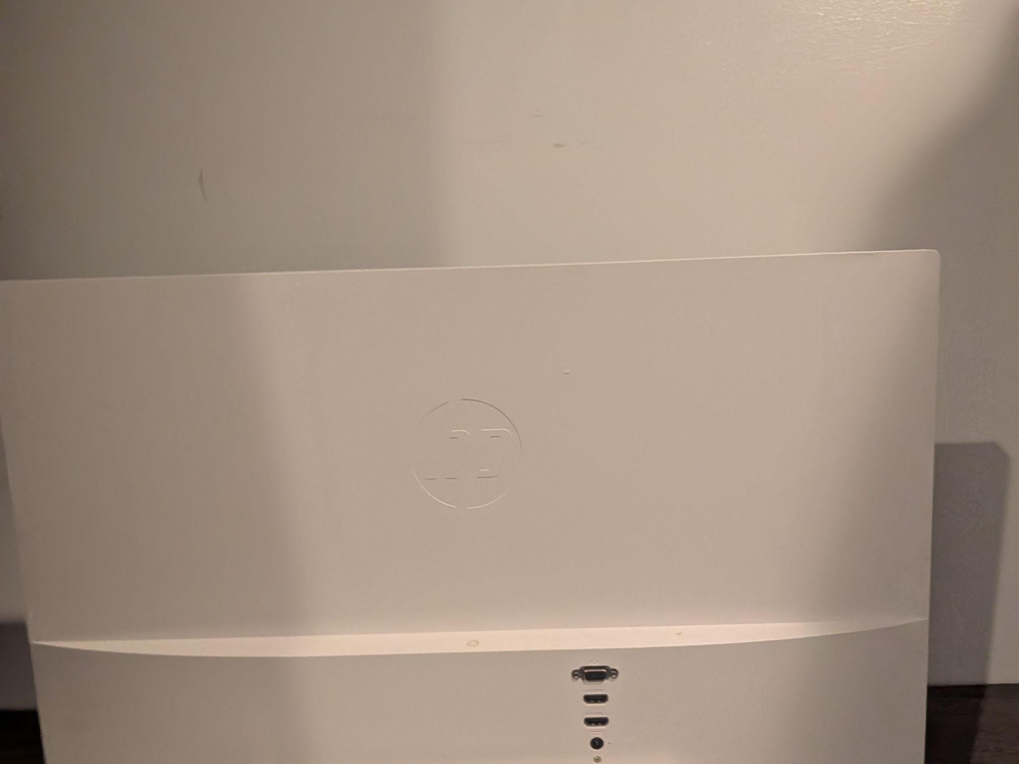 HP Pavilion 27xw Monitor With CABLE