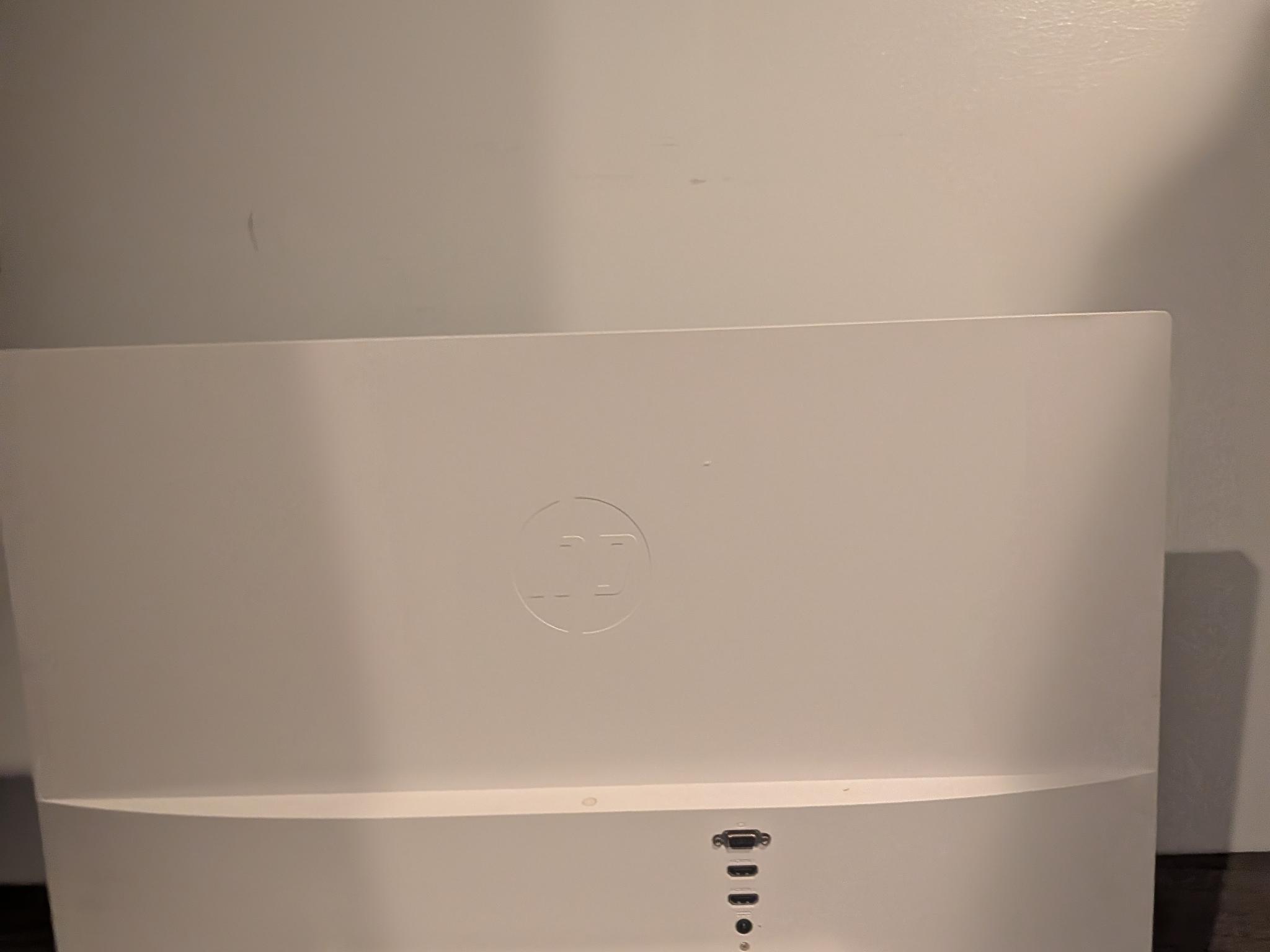 HP Pavilion 27xw Monitor With CABLE