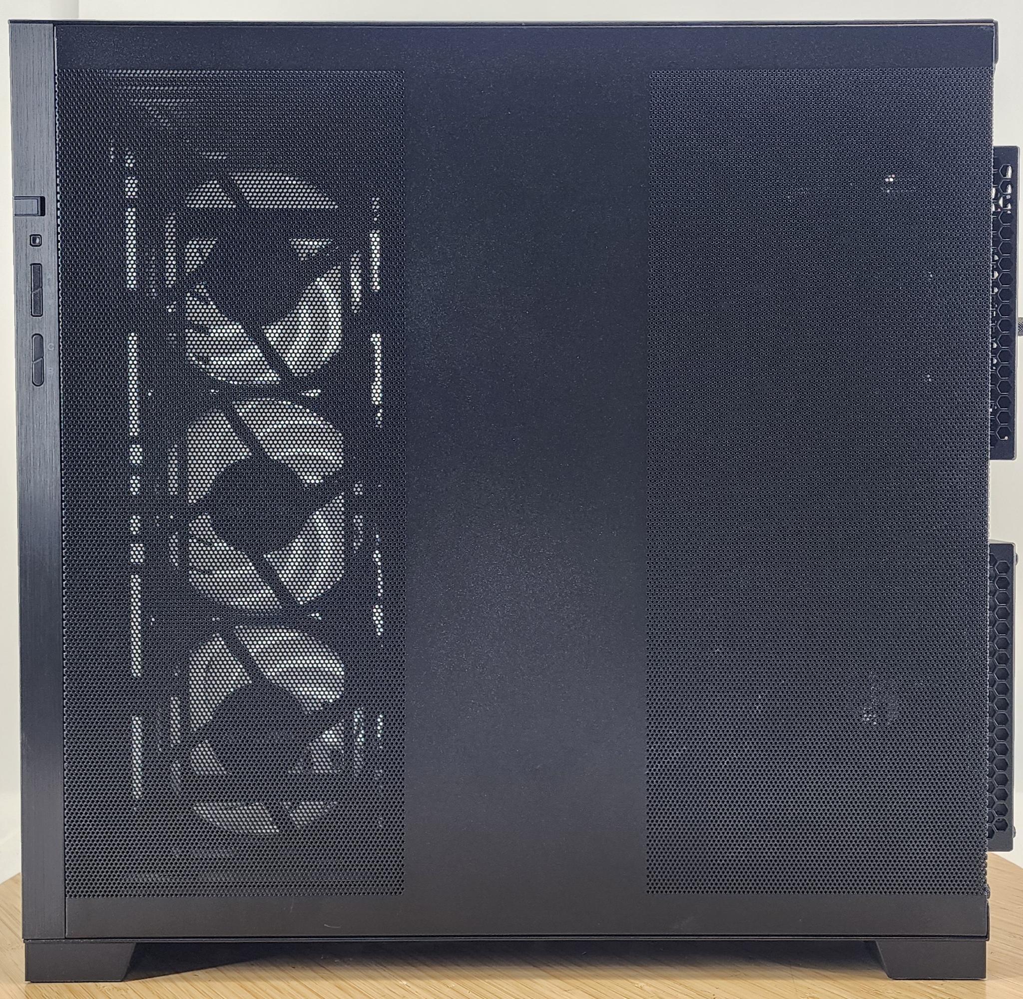 Gaming PC Ryzen 9 9950X3D 32GB RAM 2TB SSD RTX 5070 Ti 16GB Windows 11 Computer