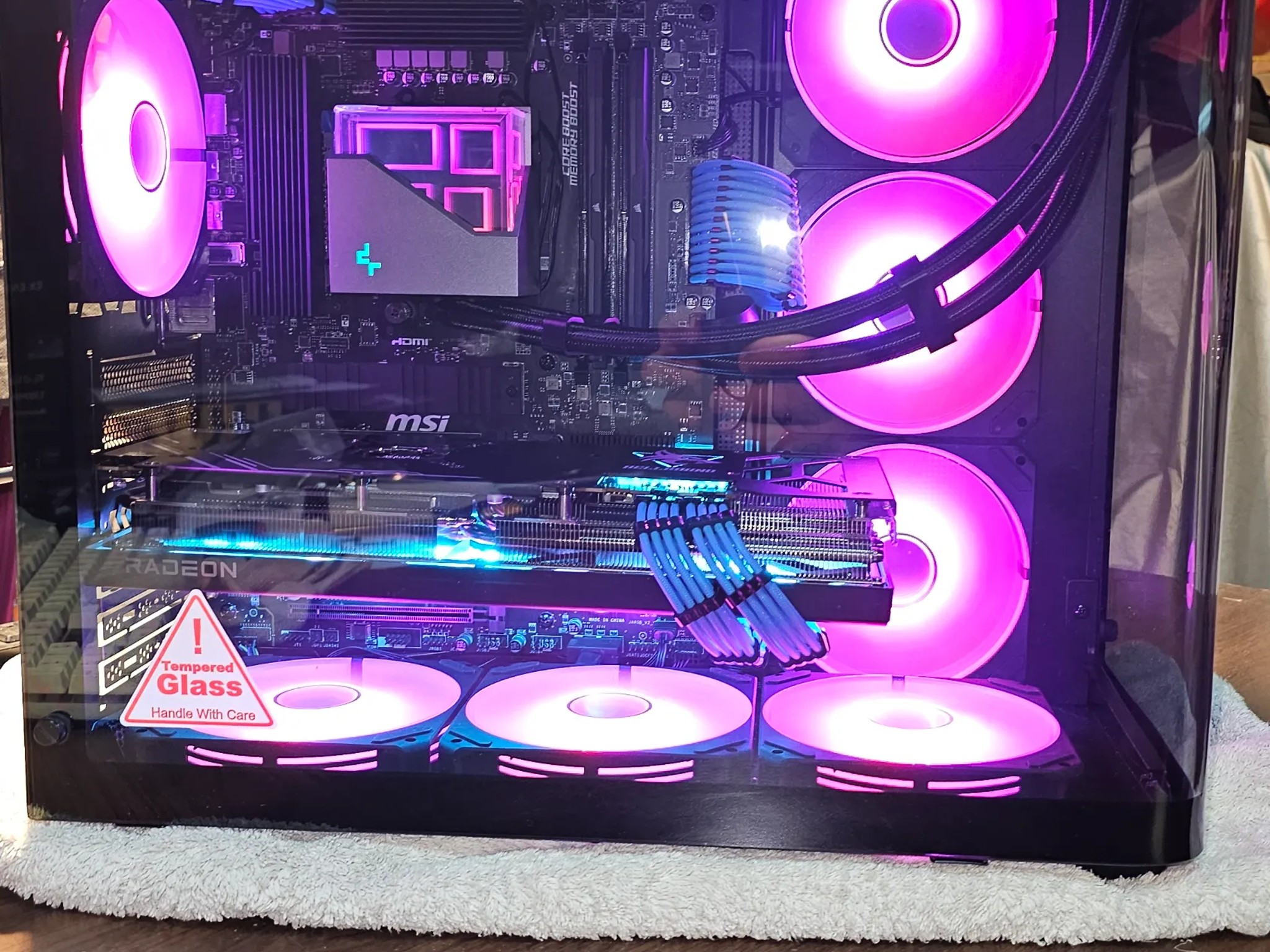 🐺HELLHOUND🐺| 1440P/4K | RX 7800XT | RYZEN 7600X | 32GB DDR5 | GAMING PC - (NEW IN BOX) $1499