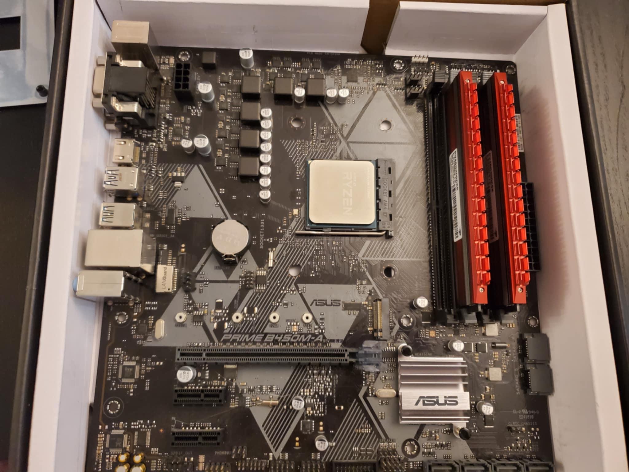 Asus Prime B450M-A with AMD Ryzen 3 2200 G and 8gb of Viper 3000MHz DDR4 Ram