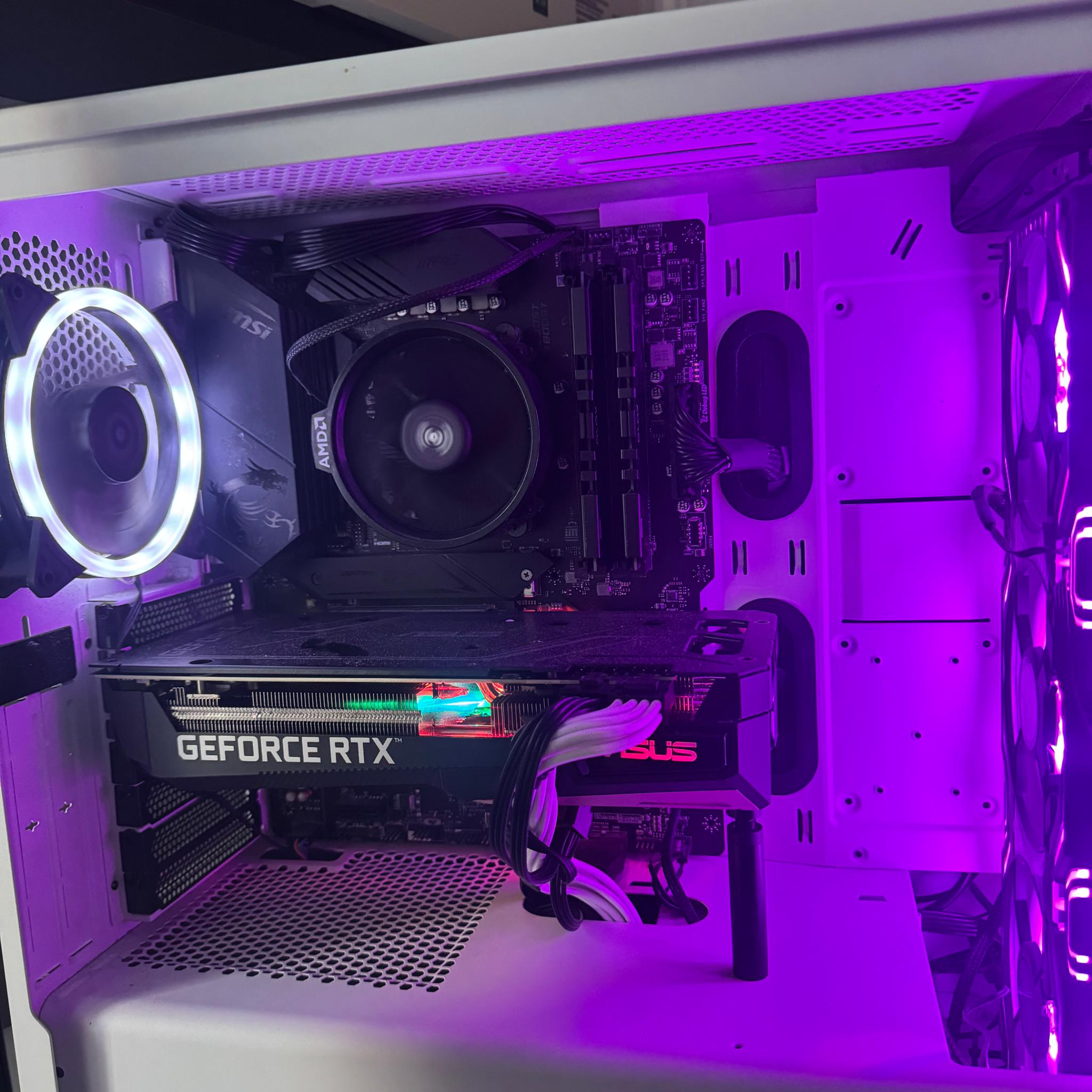 Gaming PC! RTX 3070 and R5 5600x.