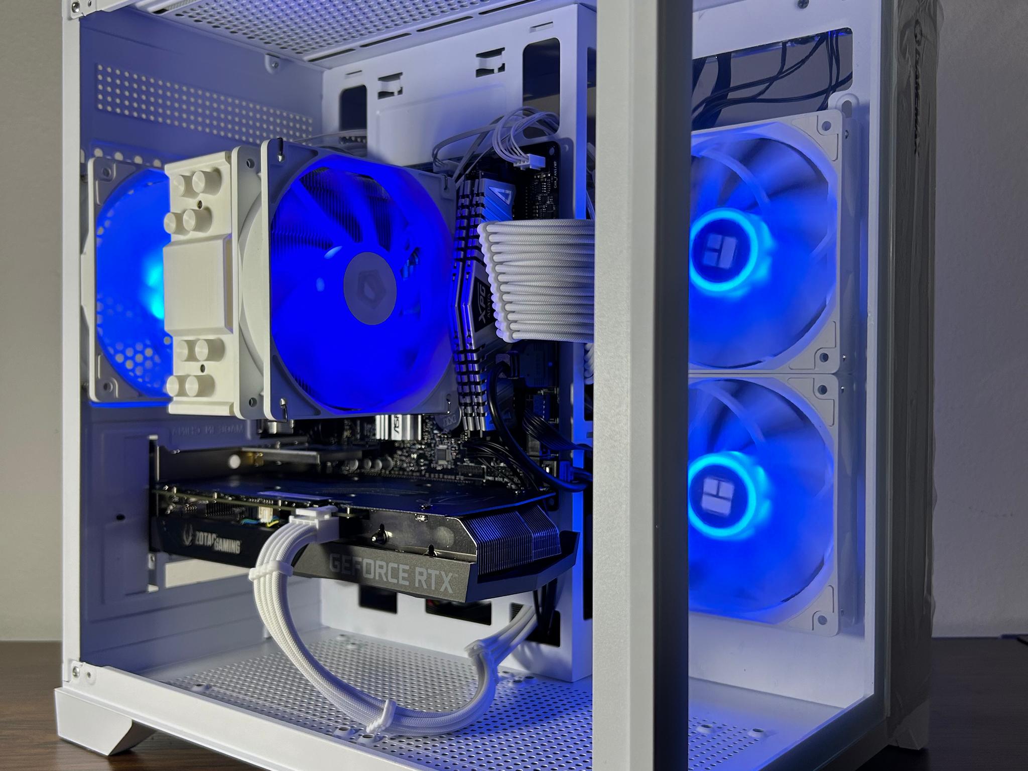 Beast White Gaming PC (RTX 3060, i7)
