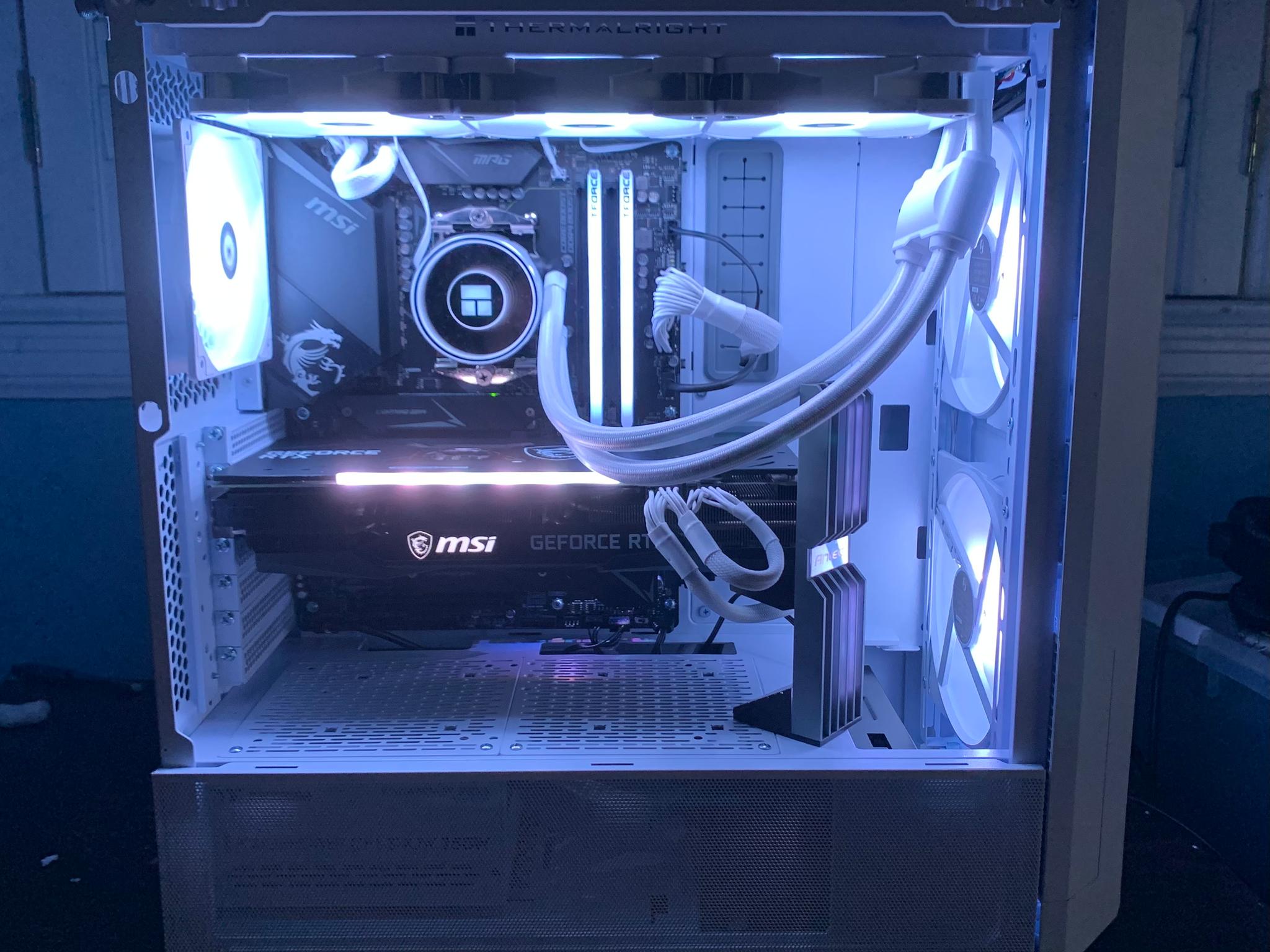 White Steel |Ryzen 7 5700X|RTX 3070 8GB|32GB RAM|2TB SSD|Windows 11 Pro