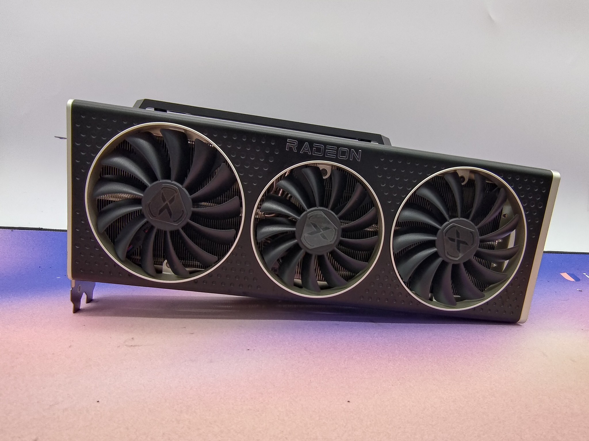 XFX MERC 319 RX 6950XT