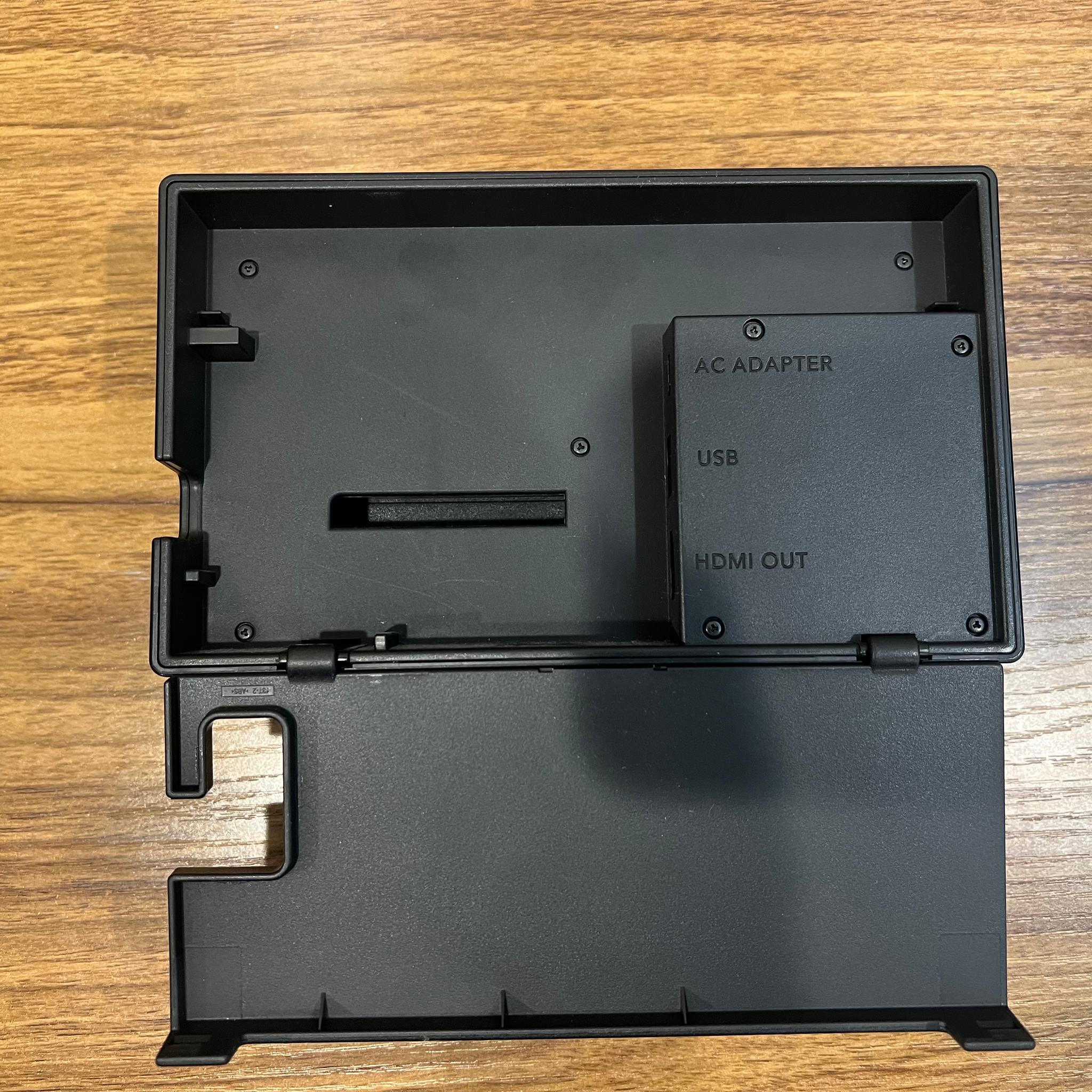 Nintendo Switch V2 32GB | Comes with Joycons Power and HDMI Cables | Gray