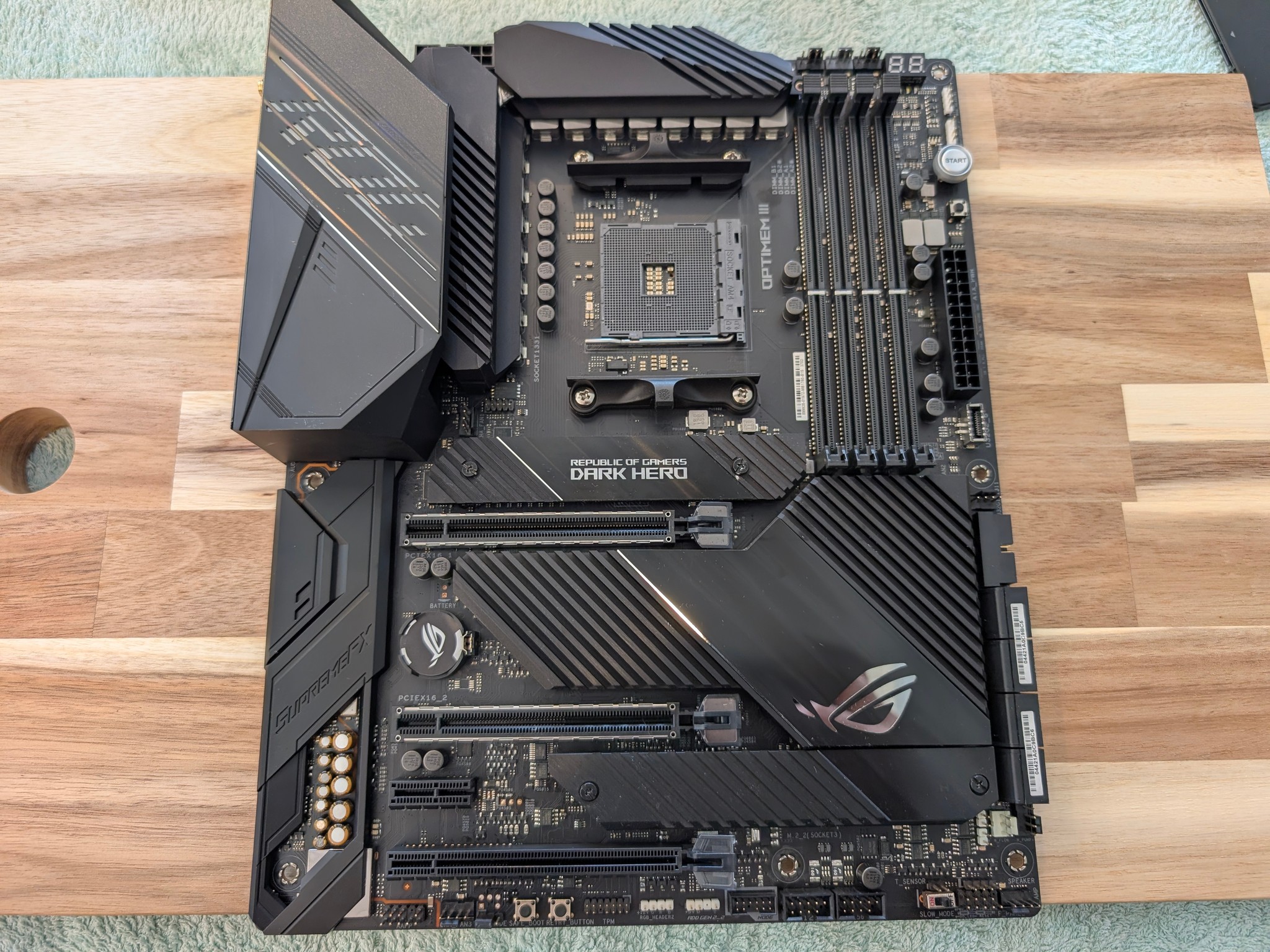 🏆 AM4 ENDGAME 🏆 ASUS ROG Crosshair VIII Dark Hero 🌑 | Latest BIOS ⚡ | Boxed & Ready! 📦🔥