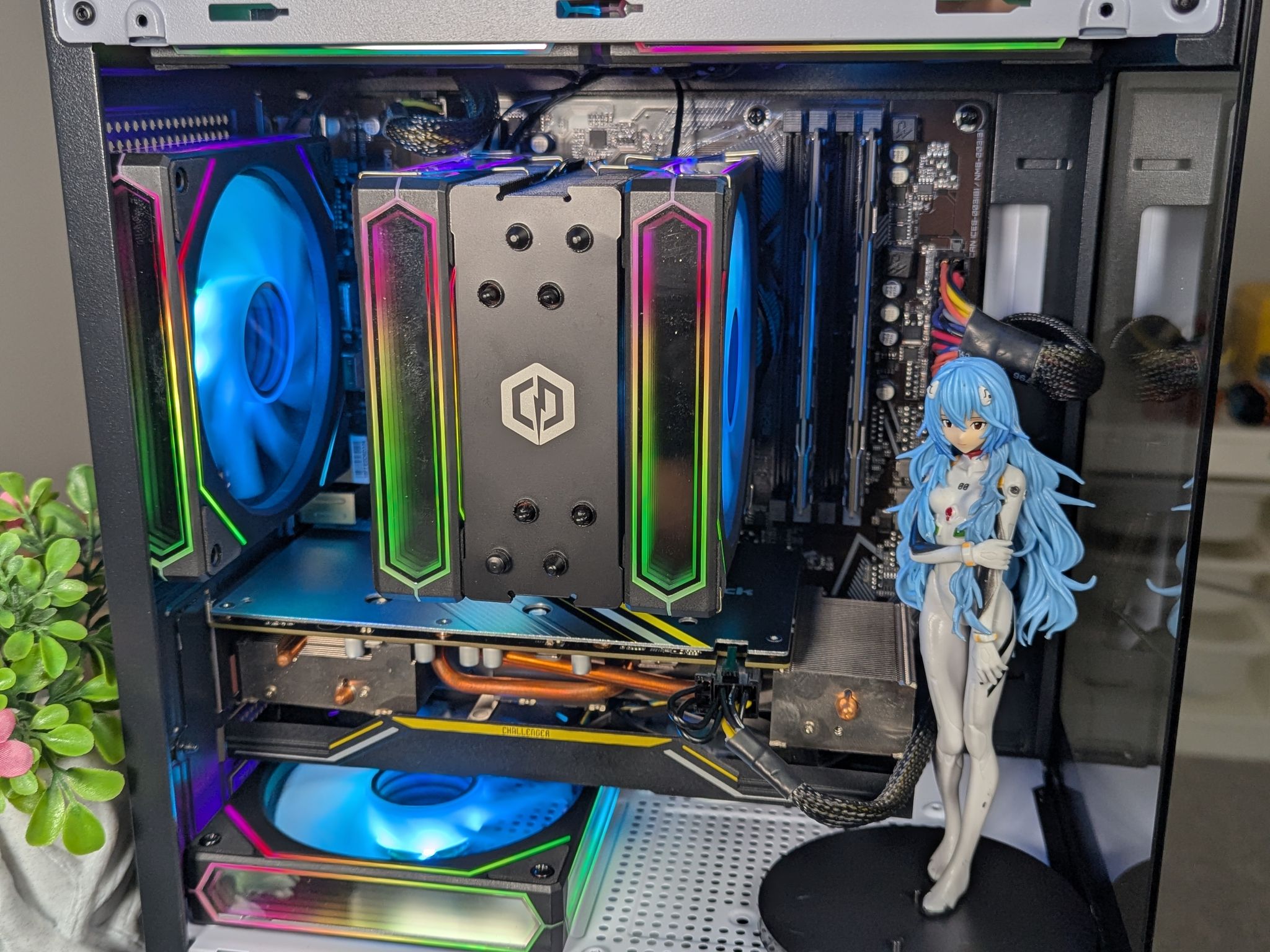 The Aesthetic White & Black | Ryzen 5 CPU + RX 5600XT GPU | 16GB RAM | 512GB SSD