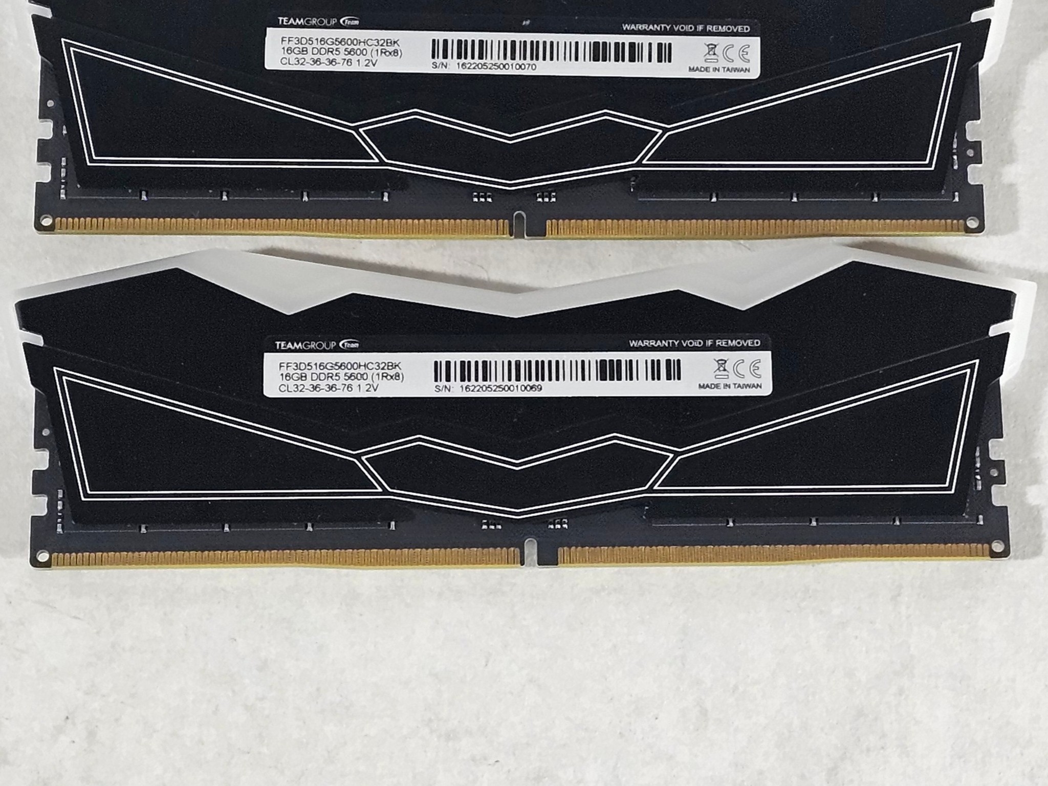 32GB DDR5 (2x16GB) CL32 5600MT/s RGB T-Force DELTA R | Jawa