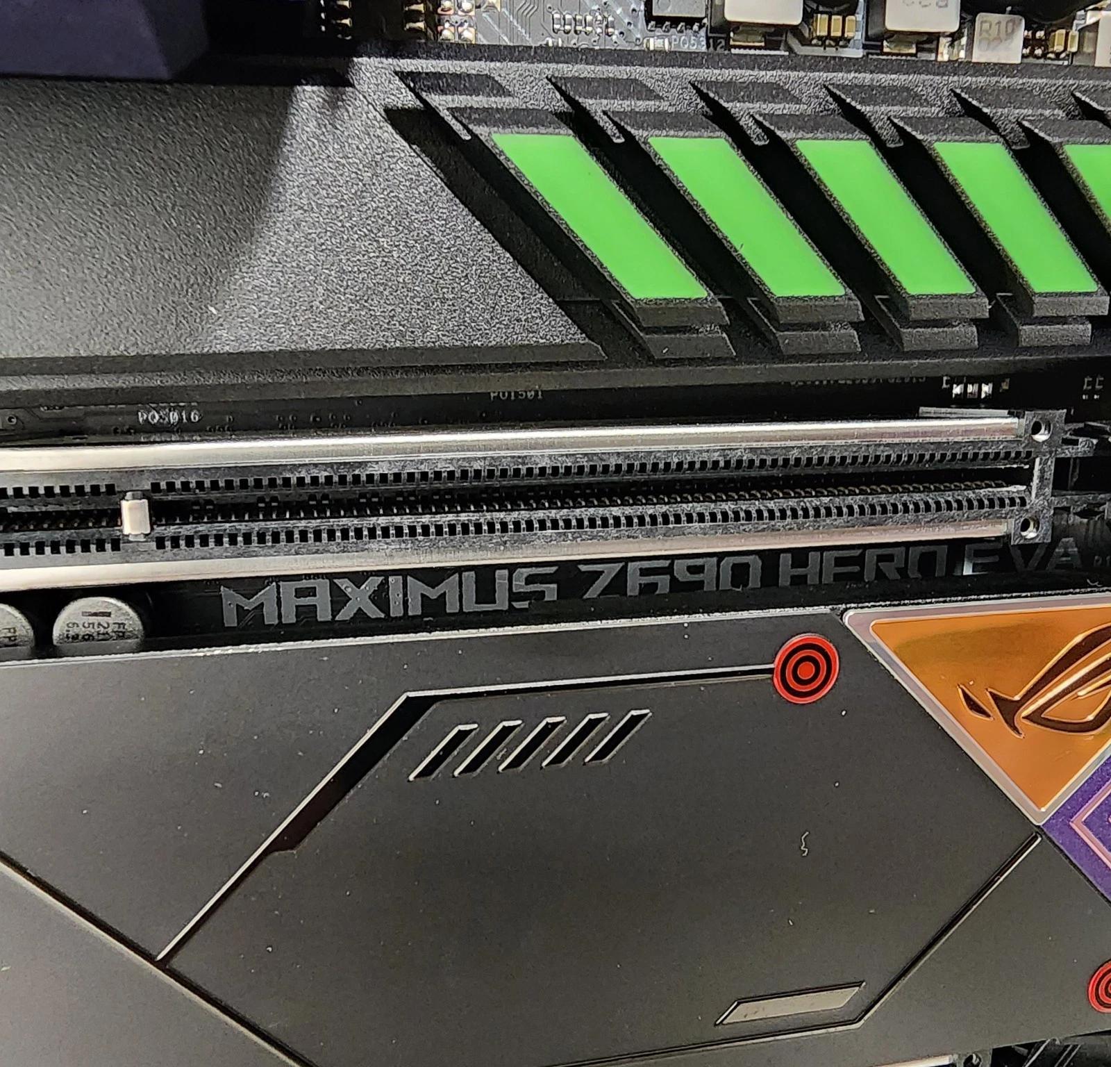ASUS ROG MAXIMUS Z690 HERO EVA Edition - Image 2