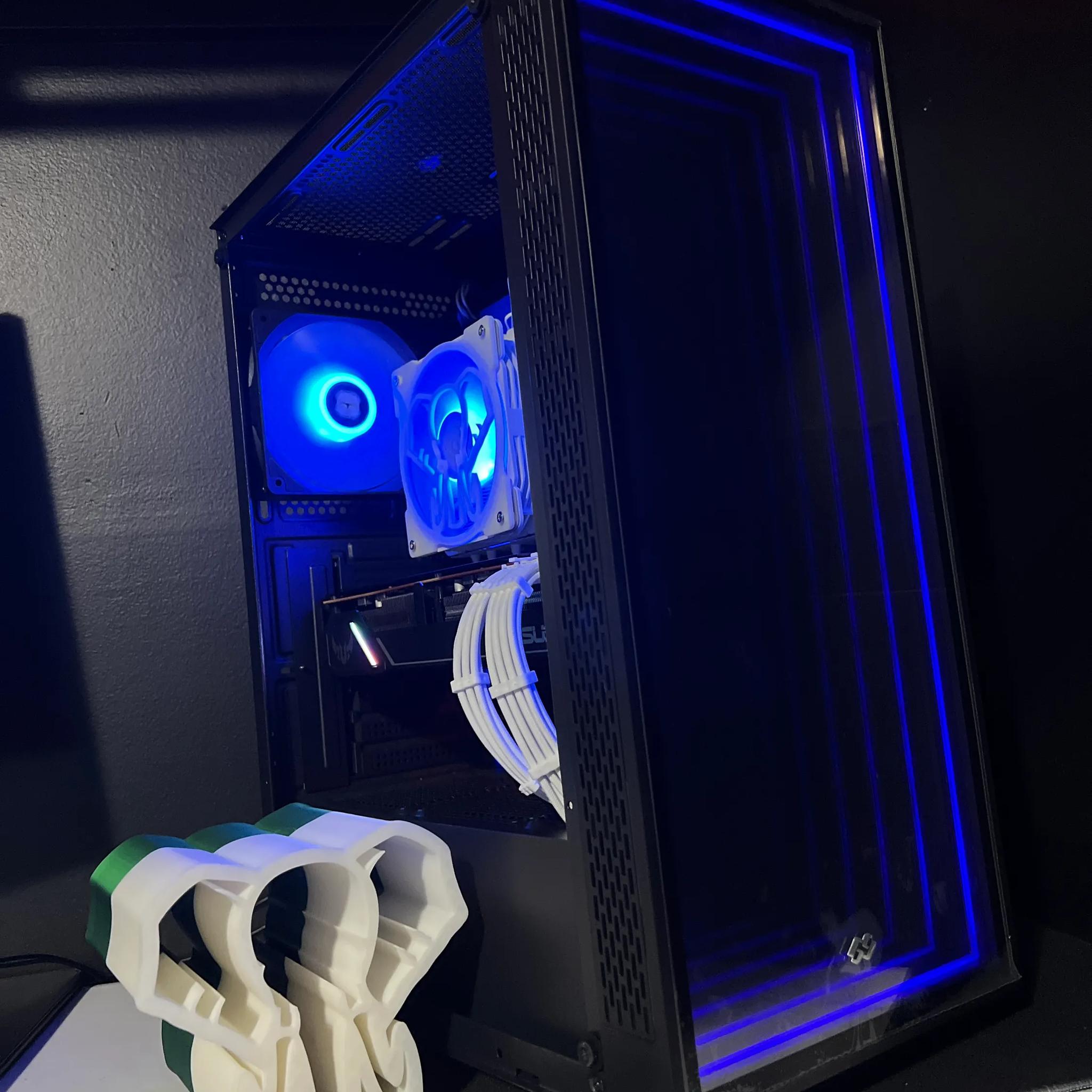 Tusker Build 3757 AMD 3700X 5700XT
