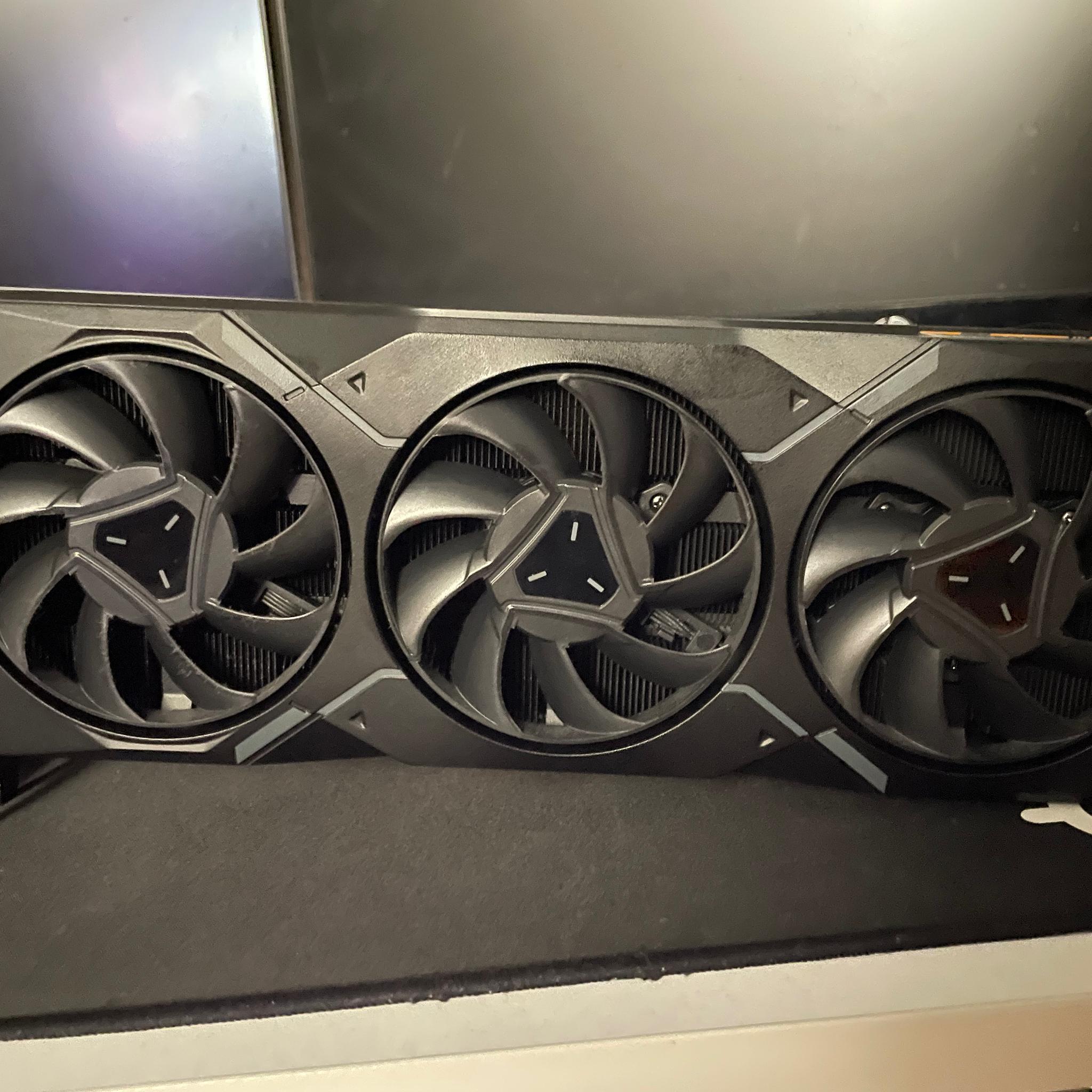 AMD 7900XT Reference 