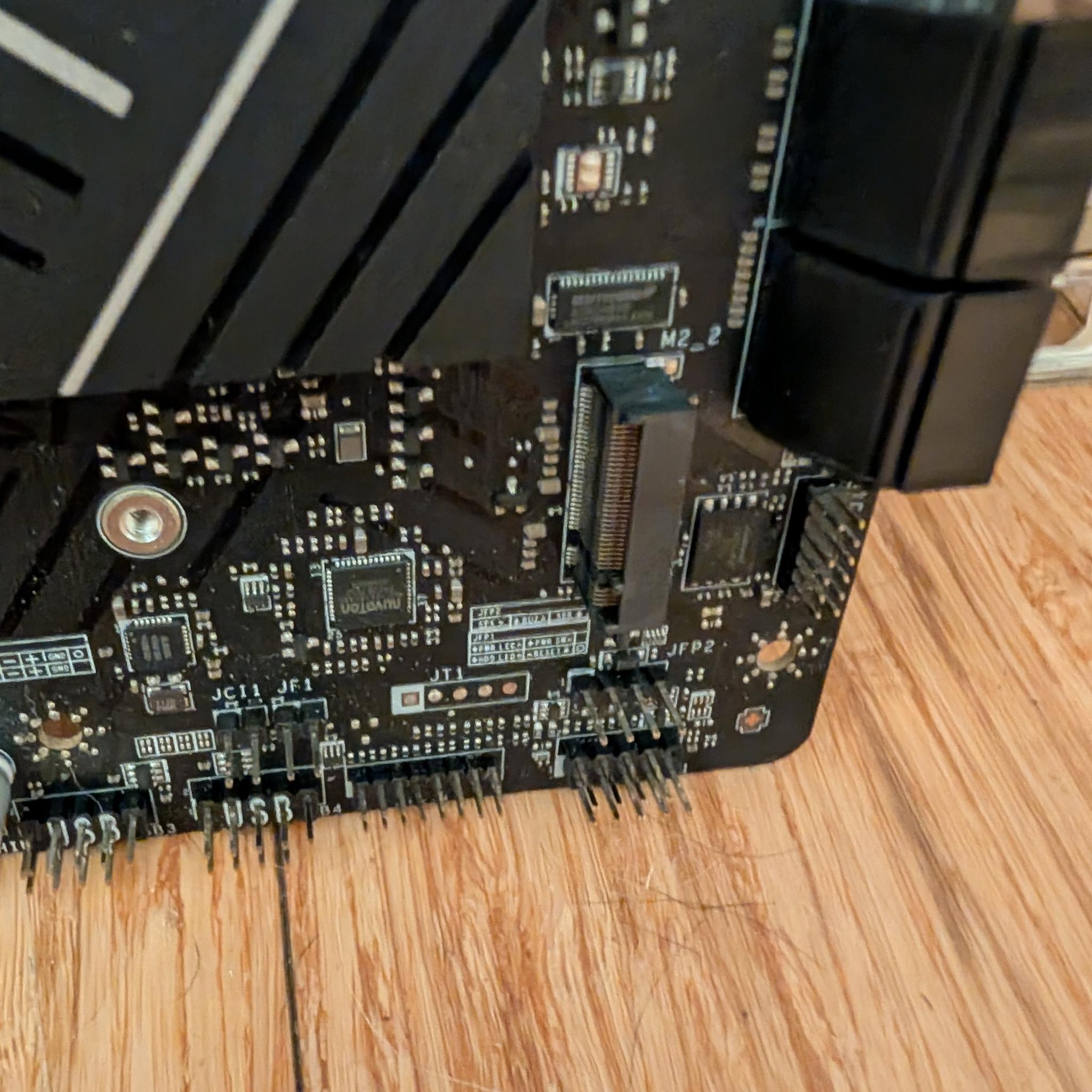 MSI PRO B760-P DDR4 II **Mostly functional**