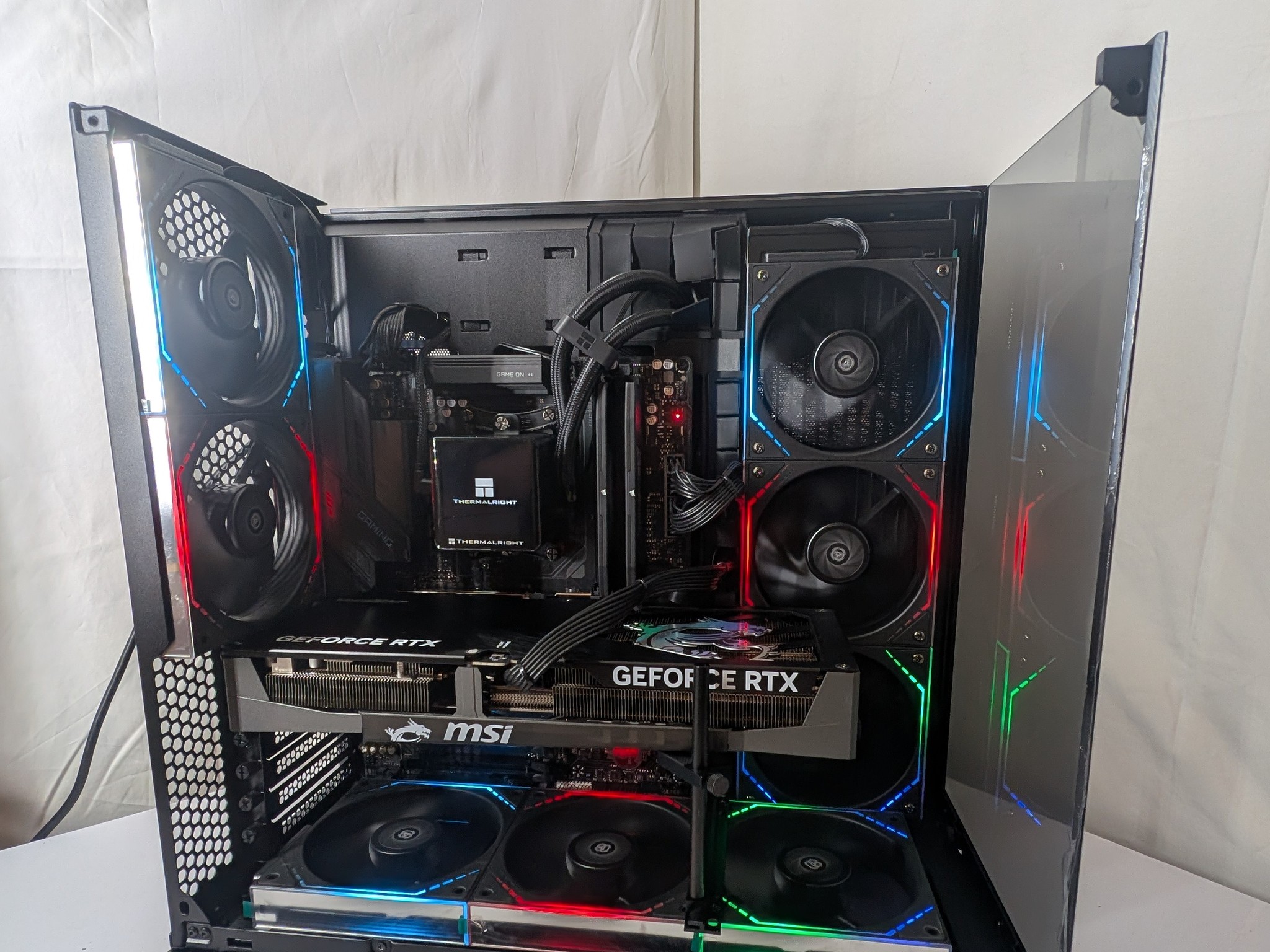 RTX 5080 | RYZEN 7 9800x3d | 64GB DDR5 | 2TB NVME | X870 MOTHERBOARD | lian li o11