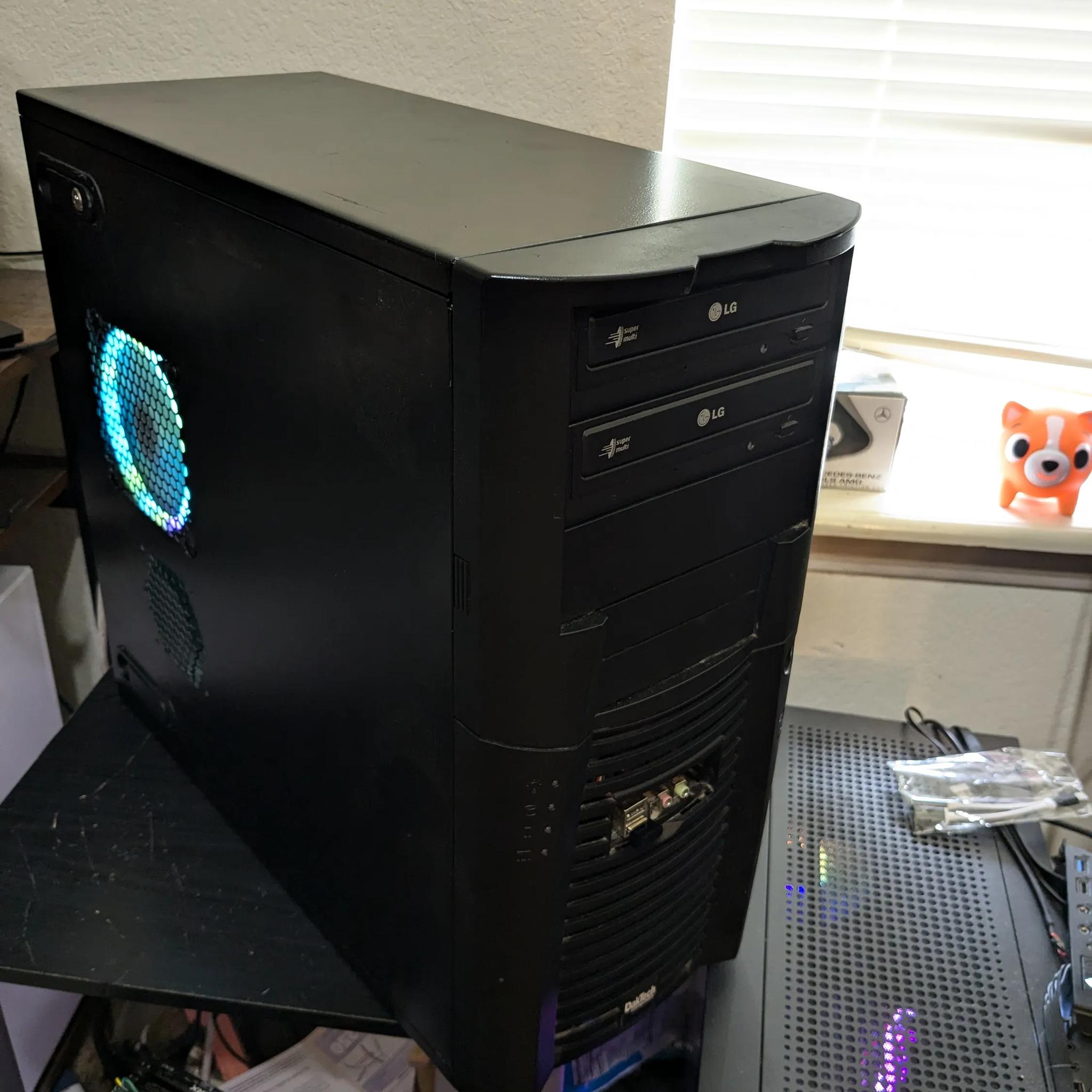 Blank Canvas - Xeon X3460 (i7-860), 16GB RAM, R7 450 2GB, 256GB SSD, Win10, Wifi
