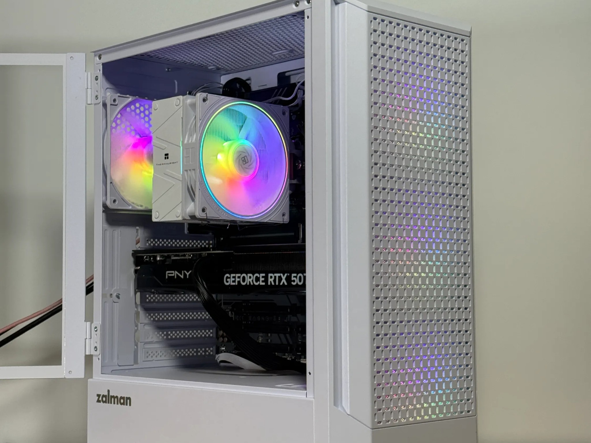 RTX 5070 Ryzen 5 9600x Gaming PC