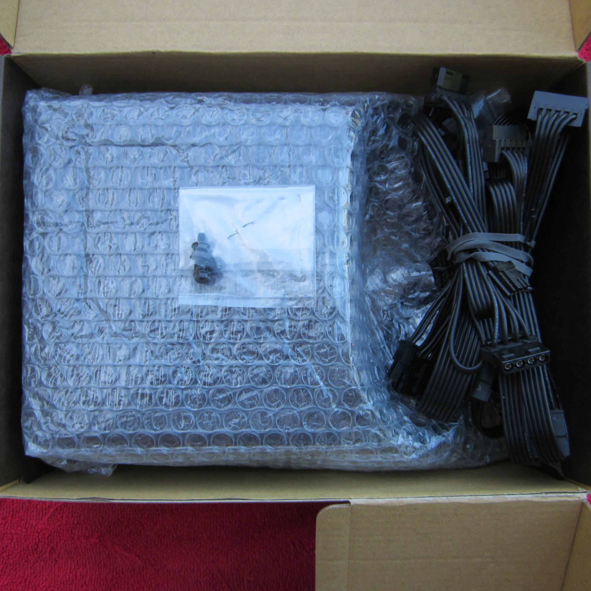 EVGA 600 BQ, 80+ BRONZE 600W, Semi Modular, Power Supply 110-BQ-0600-RX
