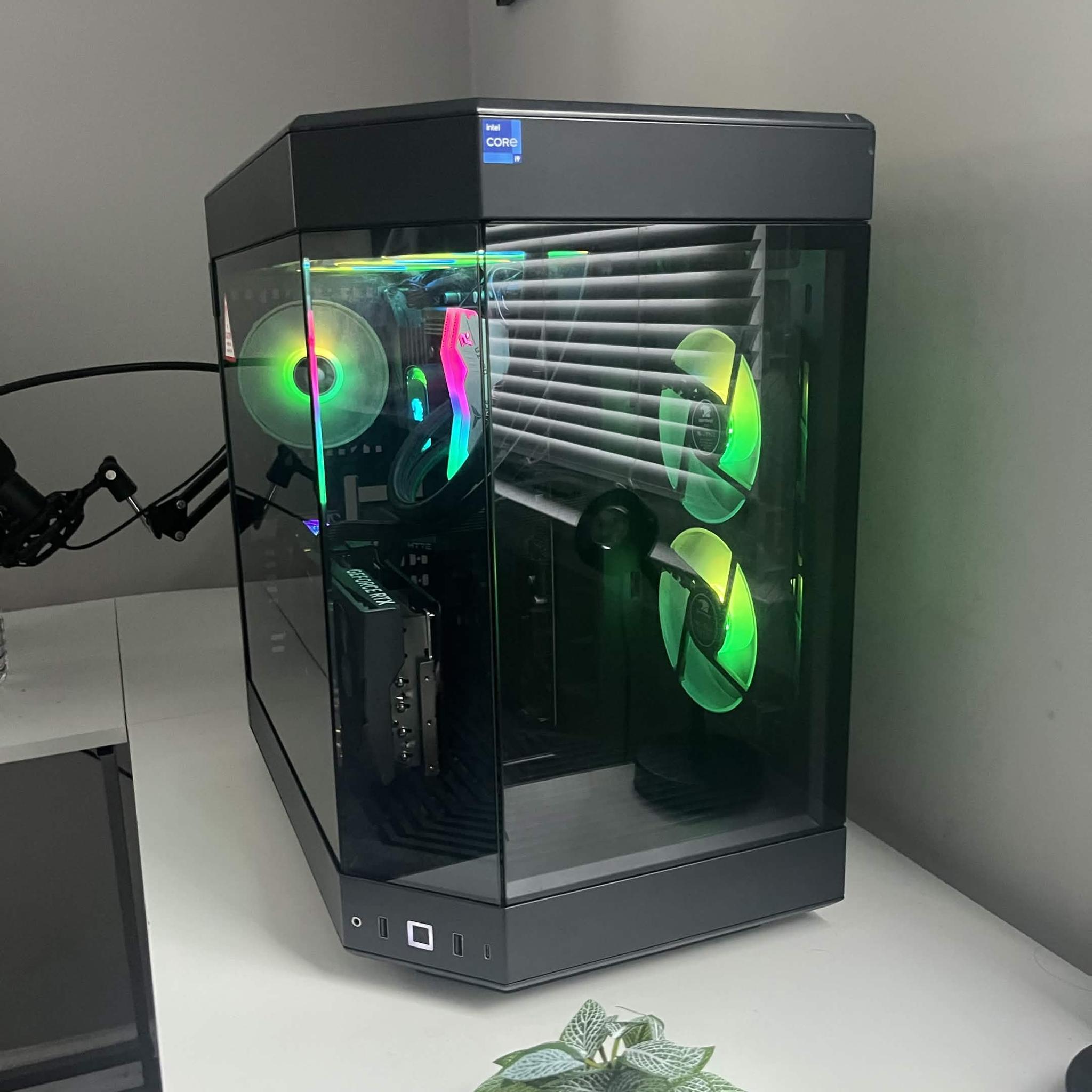 🖥️ RTX 4070 ti | i9 14900k | 32gb DDR5 | 1tb Gen 4 NVMe | Water Cooled Black Gaming PC