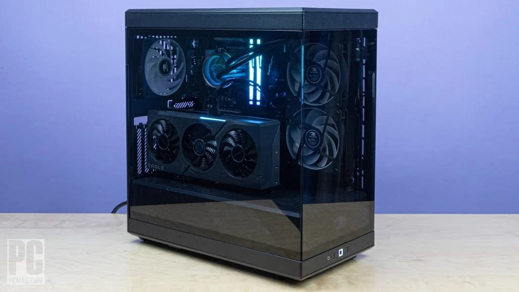 i7-13700KF RTX 4070 Ti 12GB 32GB DDR5 5600MHz RAM 2TB M.2 NVMe SSD Prebuilt Gaming PC (iBuyPower)