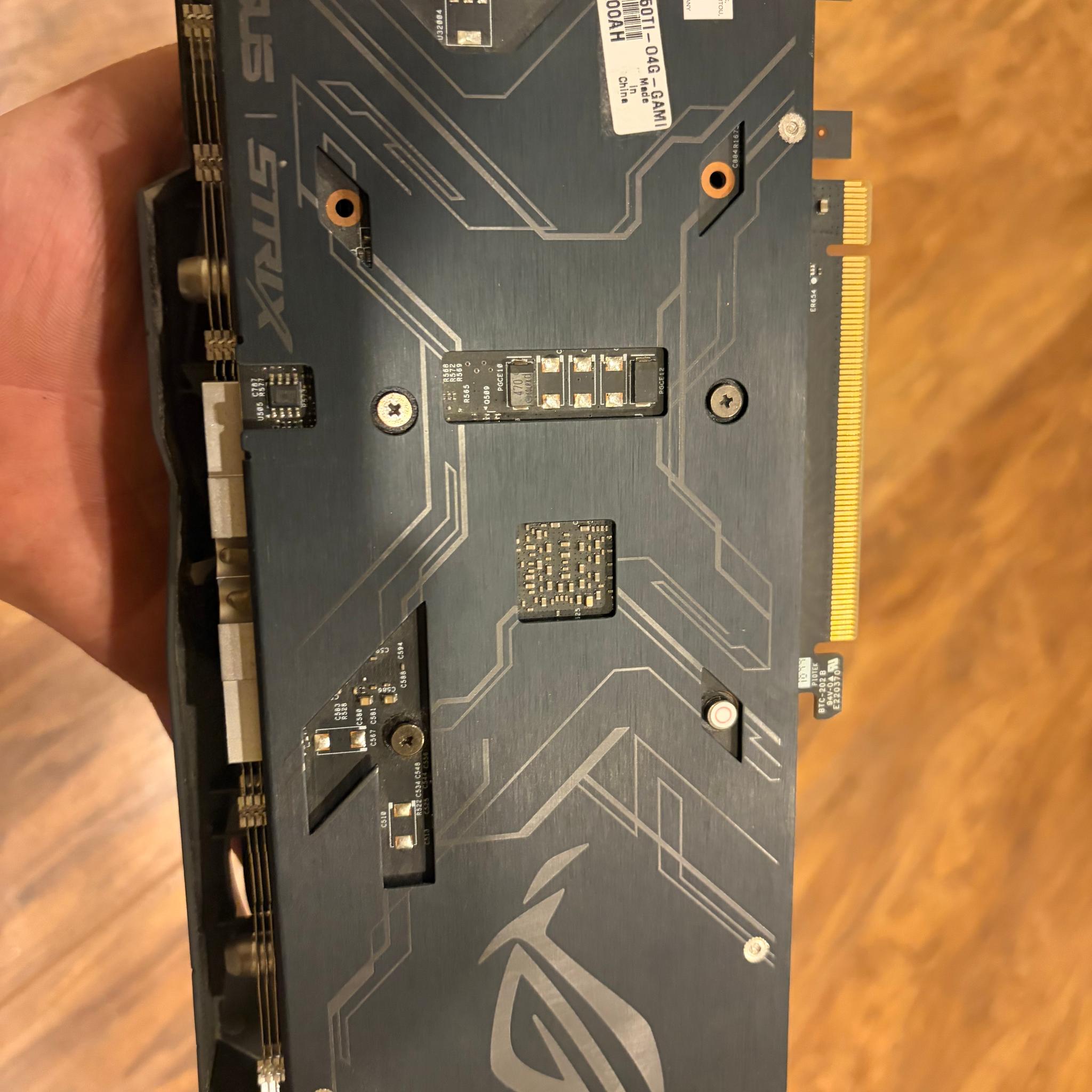 Asus ROG STRIX GTX 1050 Ti GAMING
