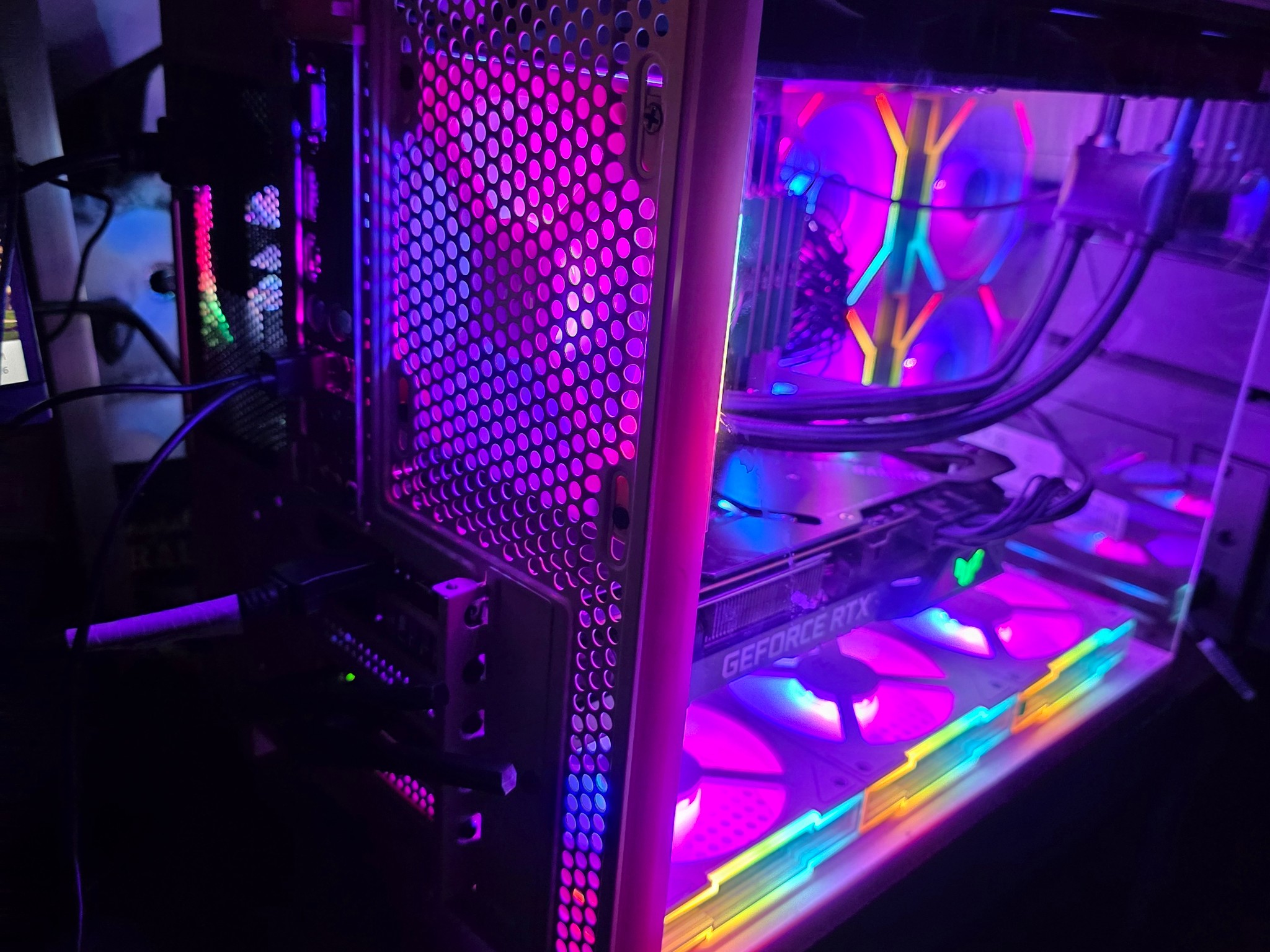 Pink Gaming PC –  RTX 3080| DDR5 | RGB | 12th Gen Build