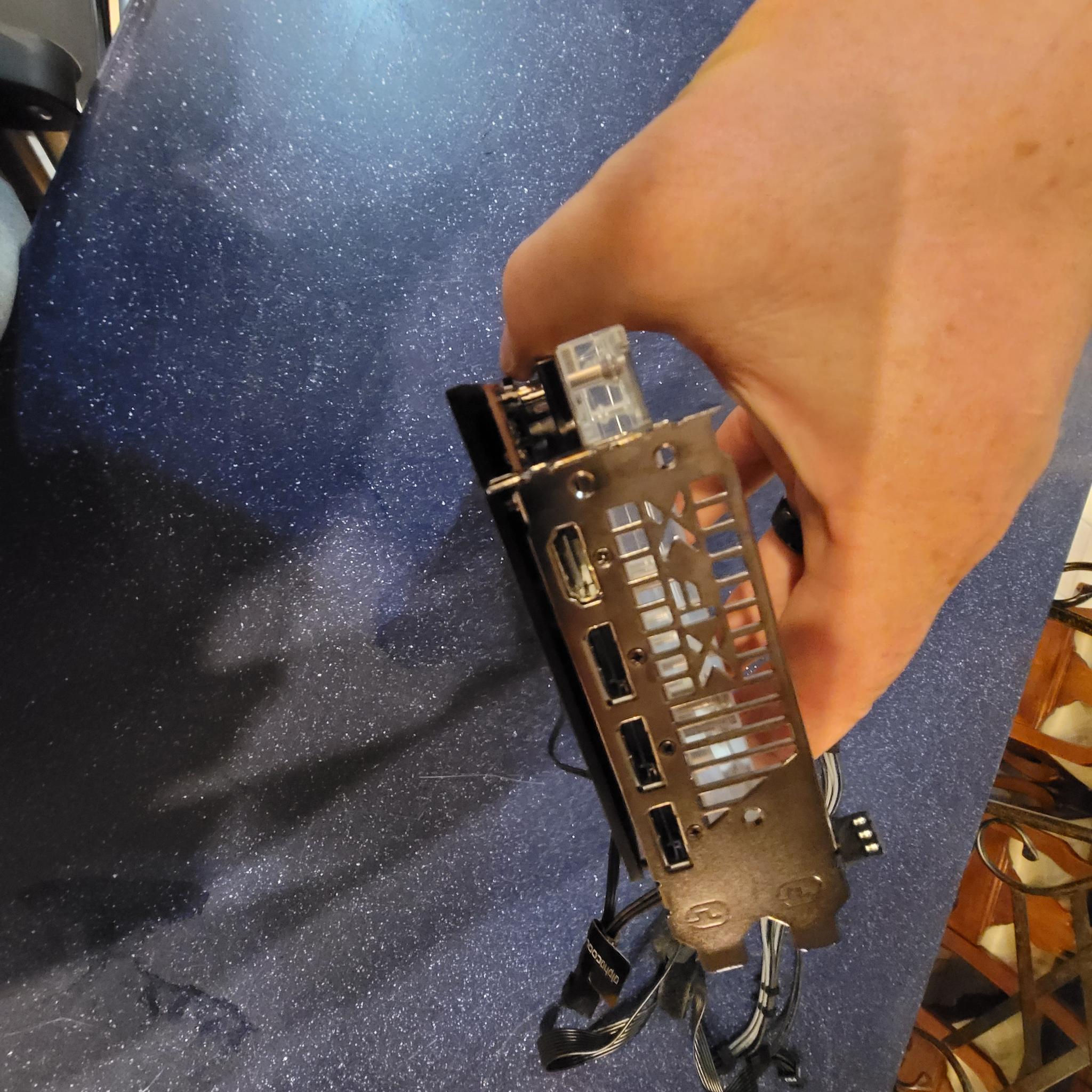 Watercooled Xfx 7900xtx with air cooler