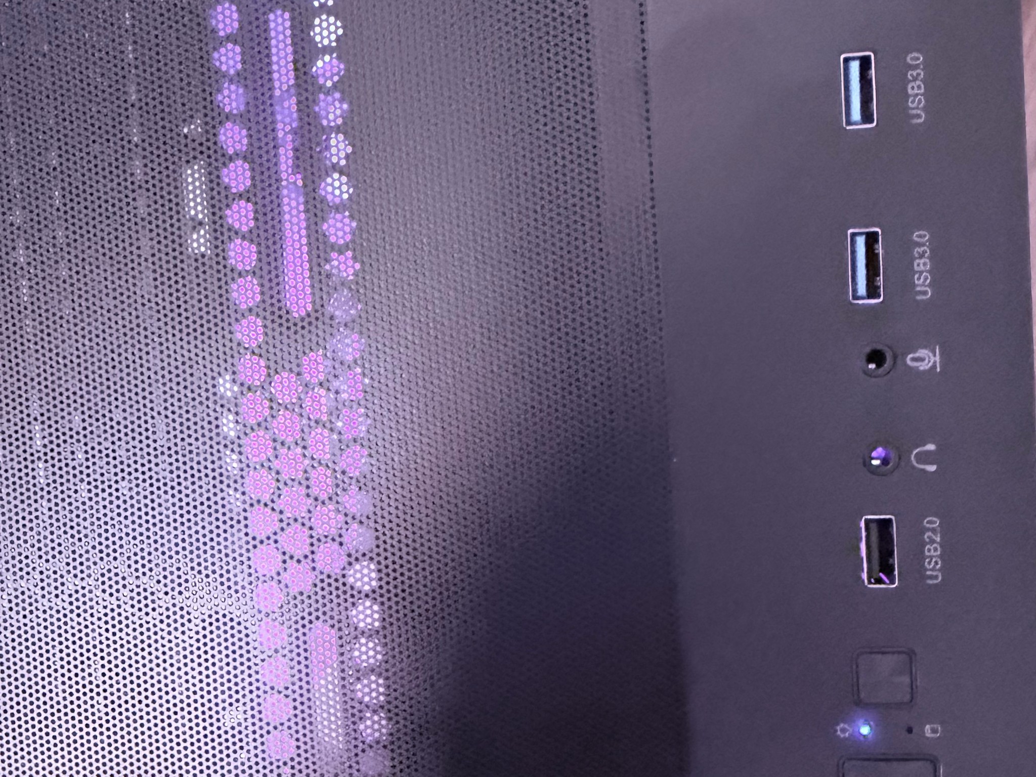 ❄️"Pastel Mirage🌈 | 1440p Gaming | i7 14700KF | RTX 4070 | 32GB DDR5 | 2TB NVME + 2GB DRAM