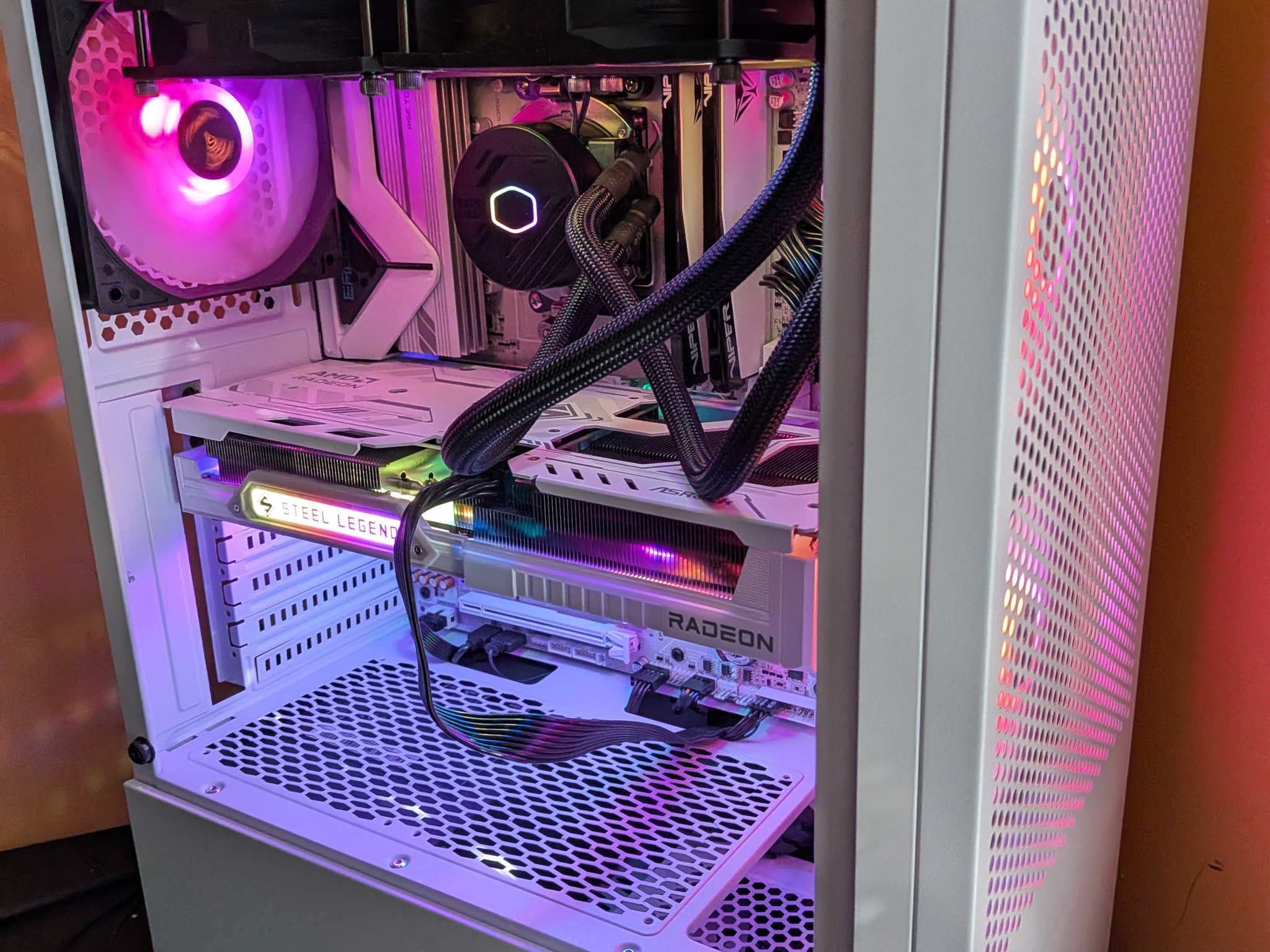 7900X | RX 9060 XT 8GB | B850 | 32GB | 1TB SSD | 650W