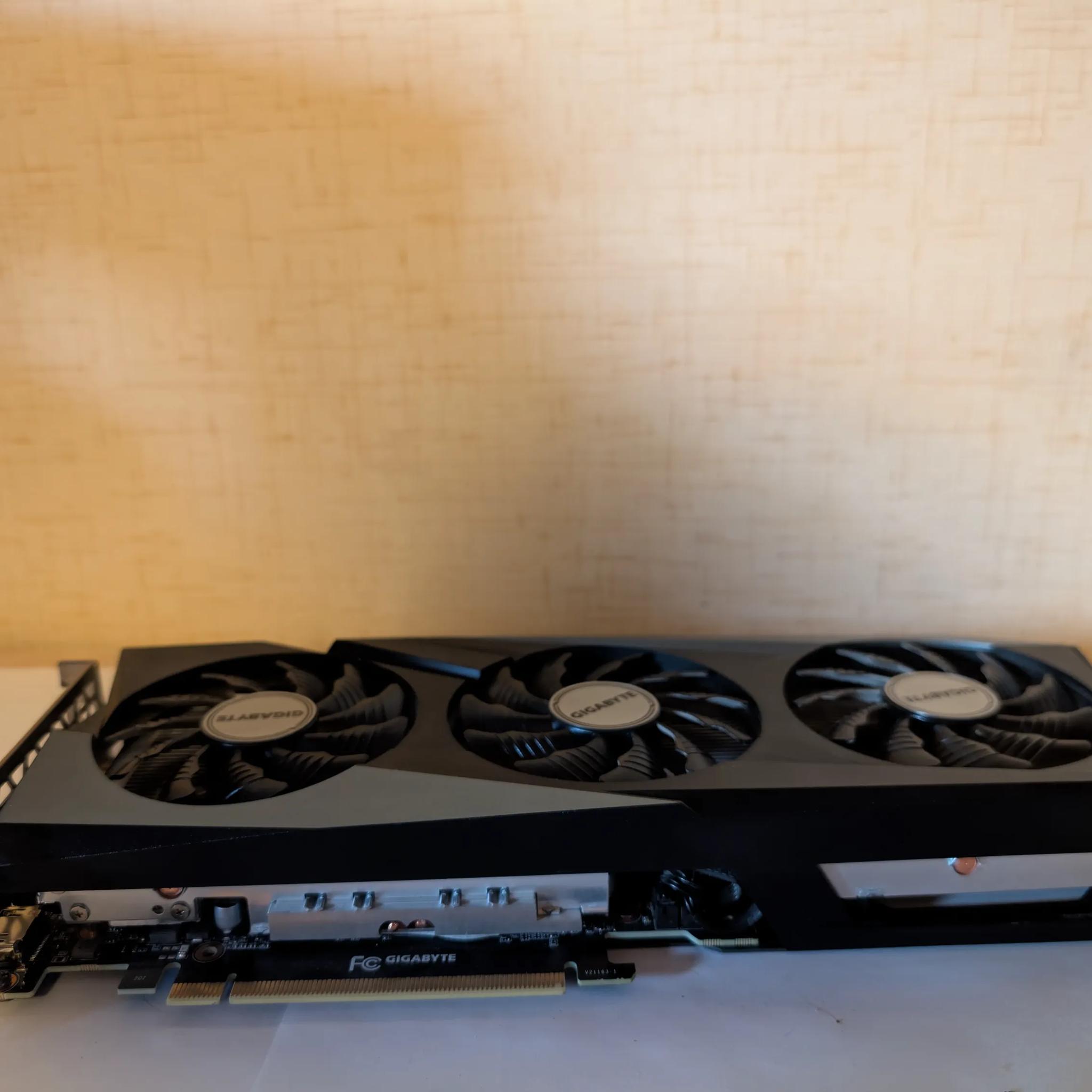 Gigabyte 3050 OC 8GB