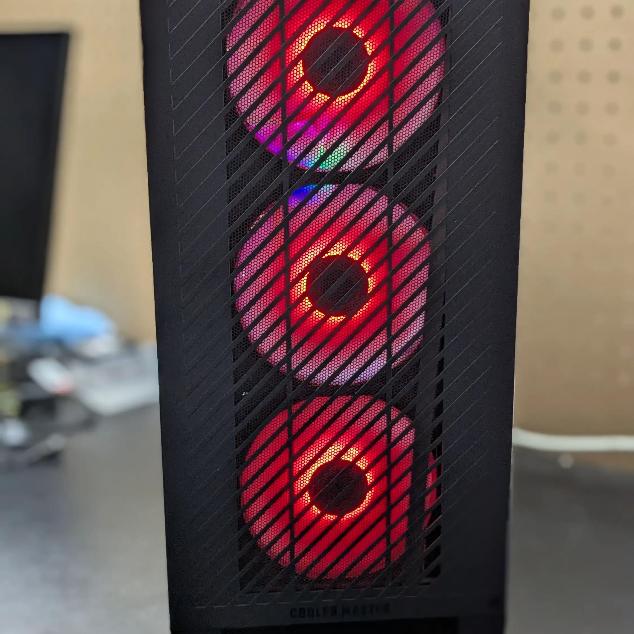 140 FPS Fortnite | 180 Day Warranty | i7-6700, 16GB RAM, RX 480 8GB, 480GB SSD, Win11, RGB