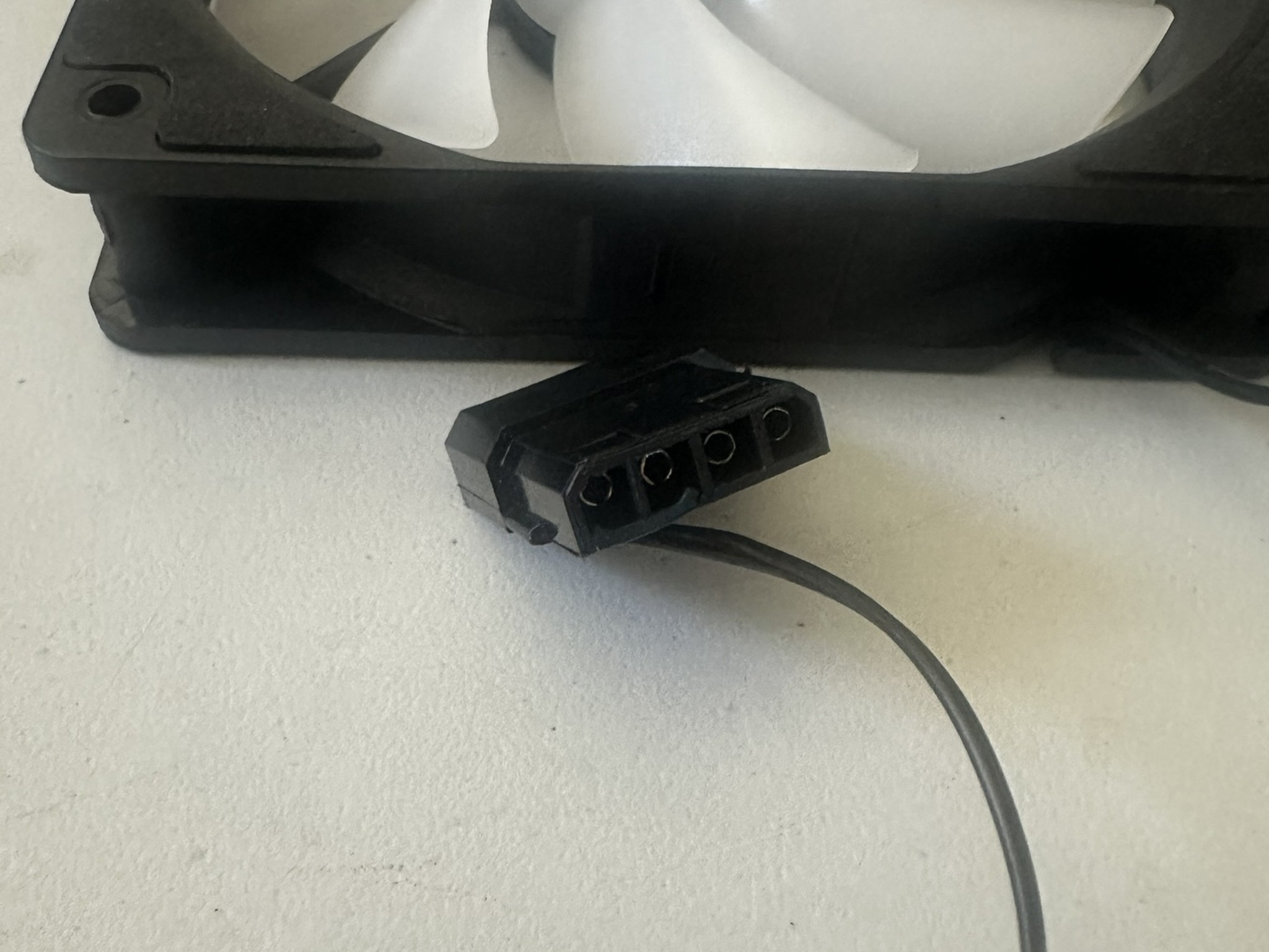 24 PC fans 120mm - mutiple brands - RGB & Non-RGB fans