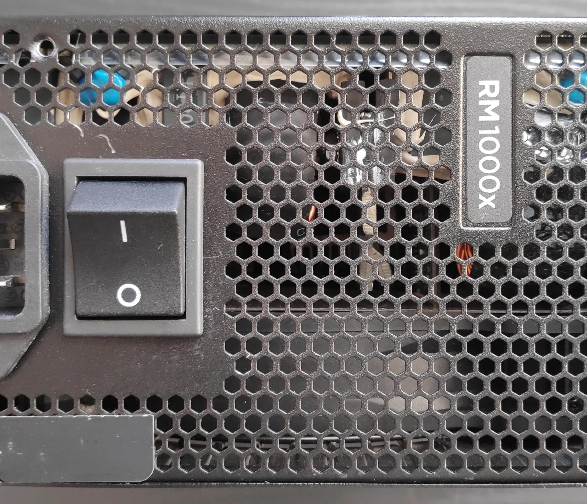 CORSAIR RMx Series, RM1000x, 1000 Watt 80 PLUS Gold Certified Fully Modular Power Supply
