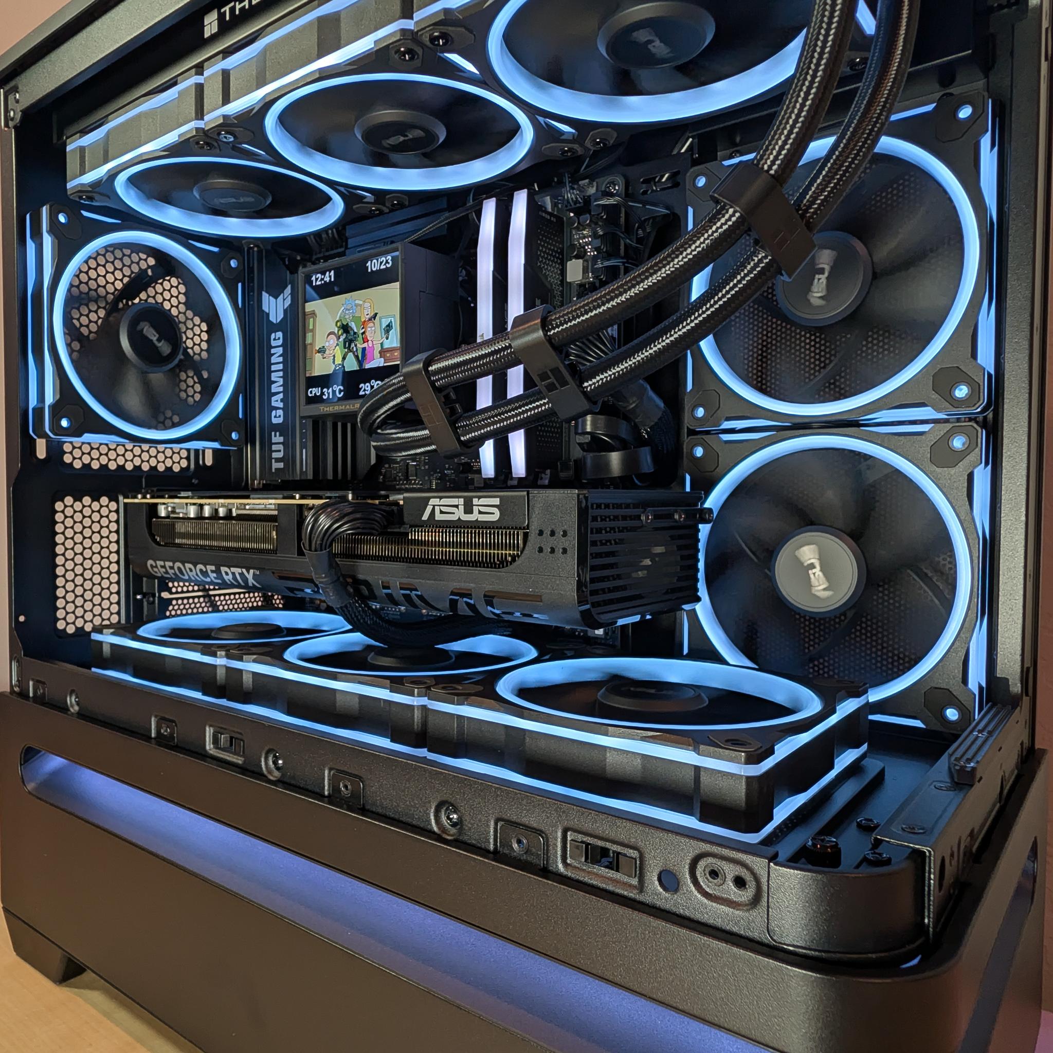 GeForce RTX 5070 Ti Custom Gaming PC - Ryzen 9 9950X