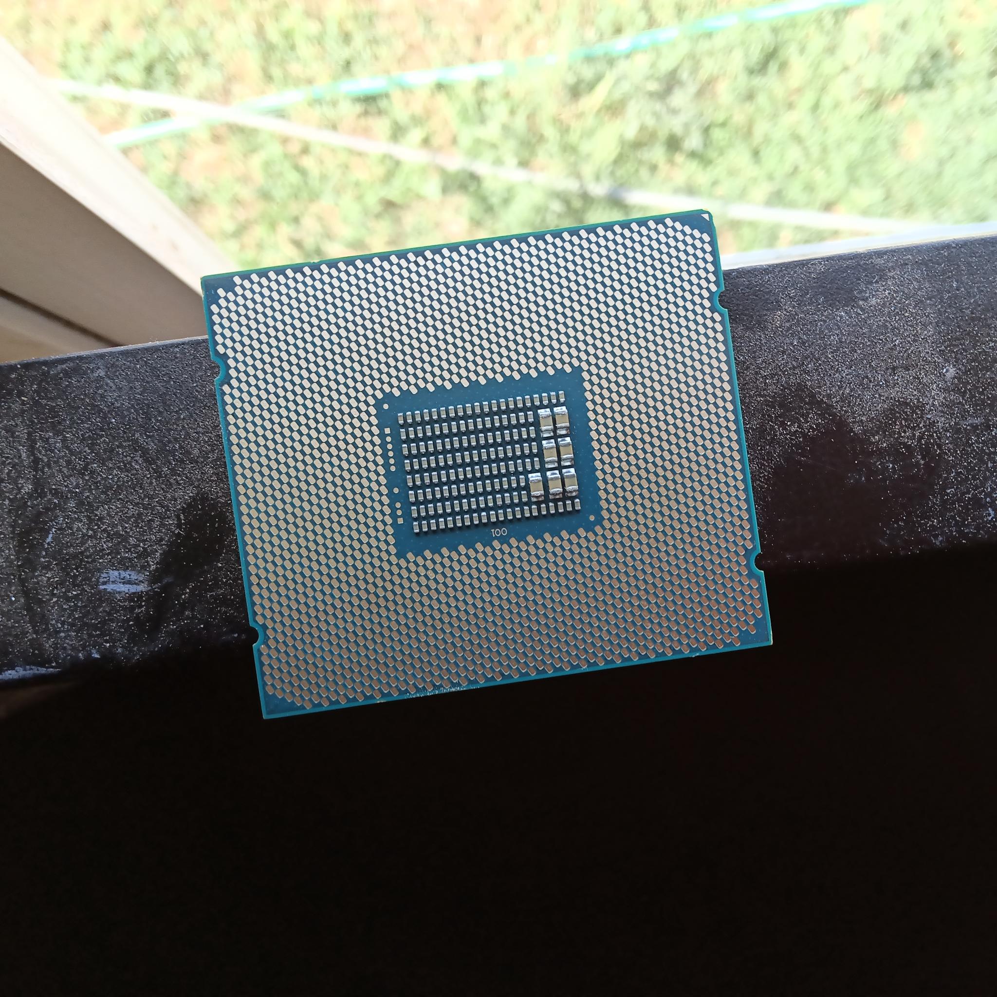 Intel Xeon E5-2699A v4 cpu unused and new