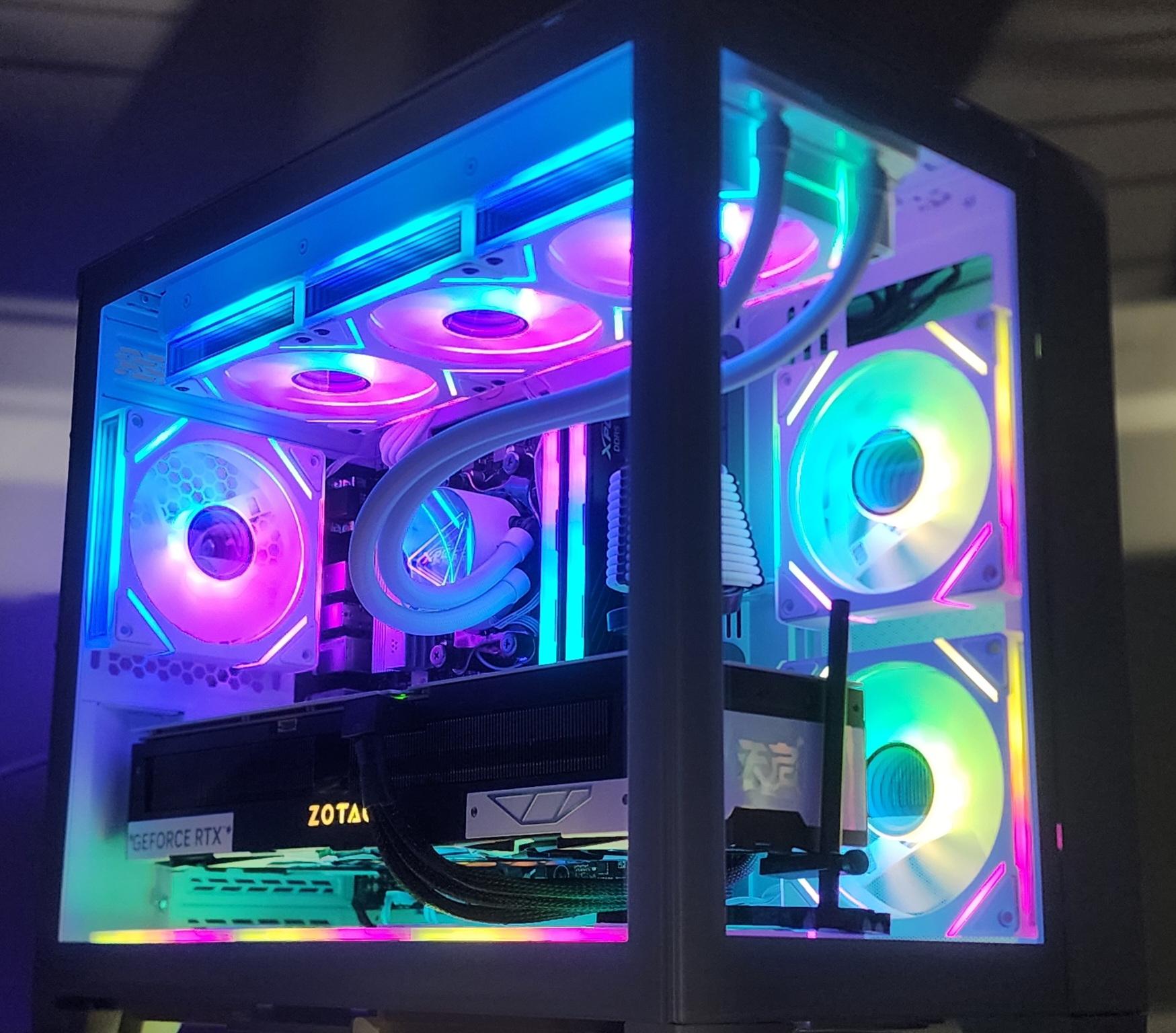 Gaming PC Ryzen 7 7800X3D 32GB RAM 2TB SSD RTX 5070 Ti 16GB Windows 11 Computer
