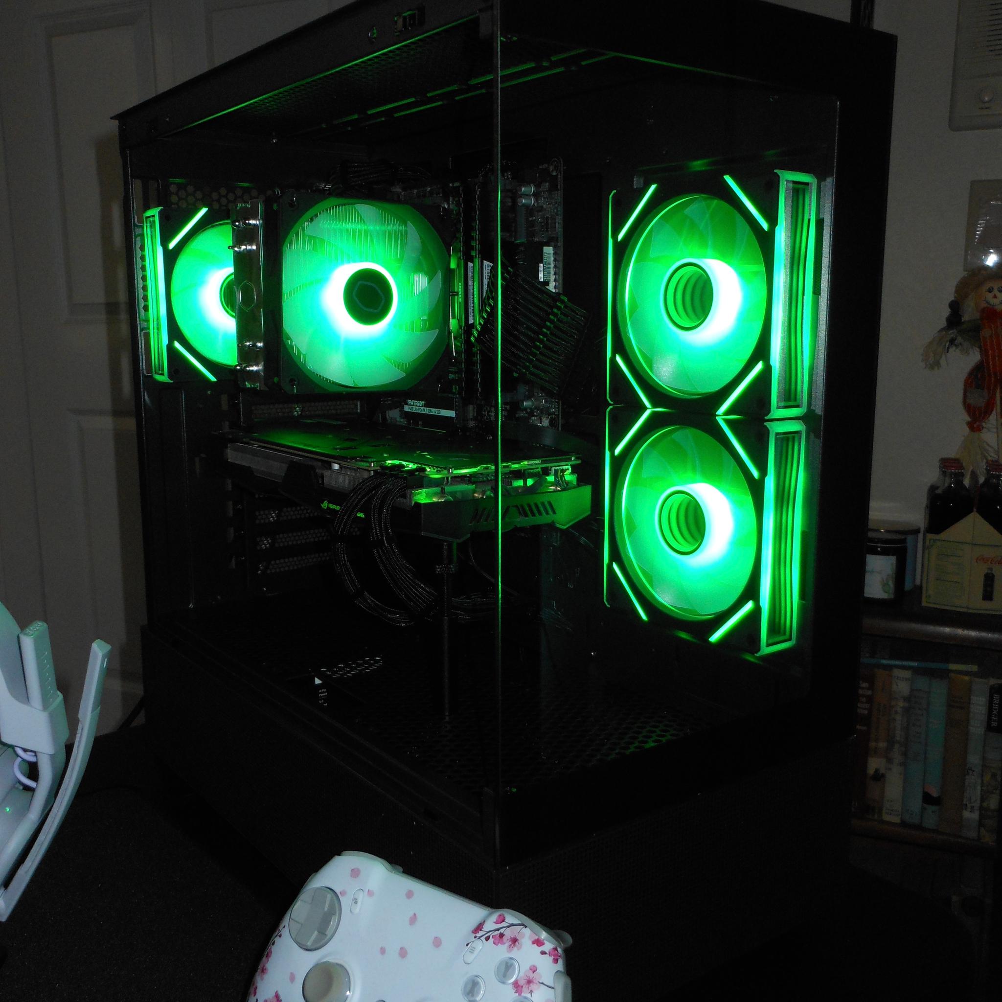 Gaming PC // ROG Strix 1080 // Ryzen 3600 // 500GB NVME SSD // 16GB DDR4 Ram // ARGB