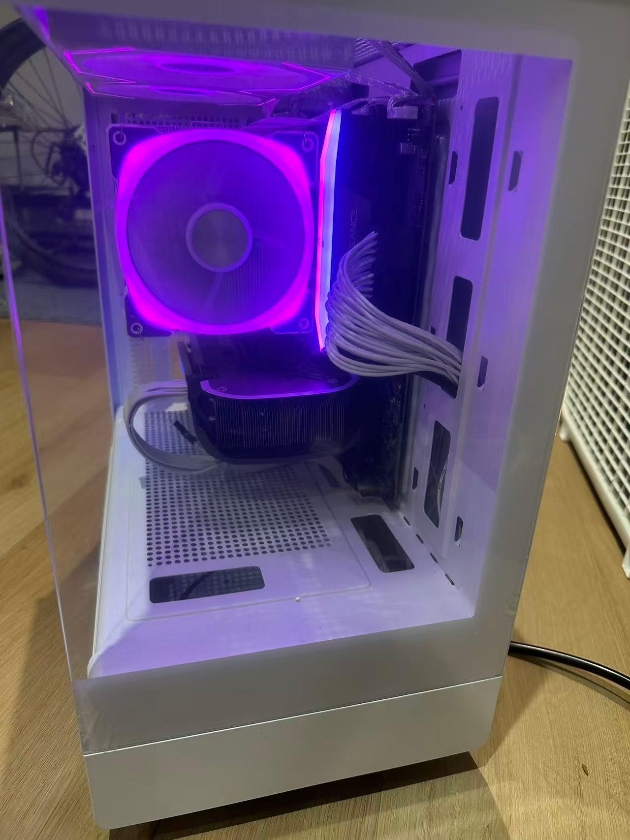 GeForce RTX 4060 Ti Custom Gaming PC - Ryzen 5 8400F Corsair 32GB ddr5