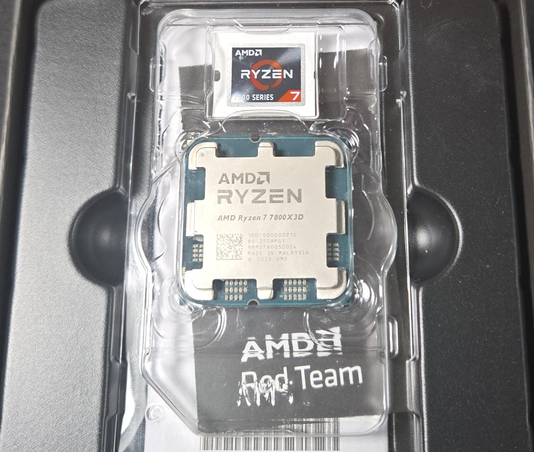 AMD Ryzen 7 7800X3D *Excellent Condition*