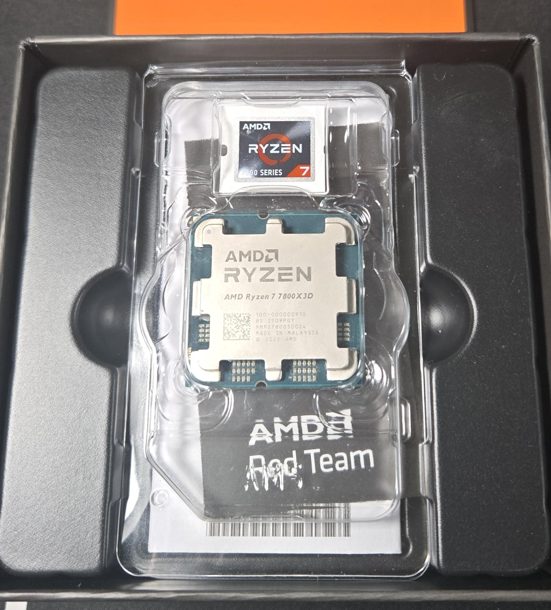 AMD Ryzen 7 7800X3D *Excellent Condition*