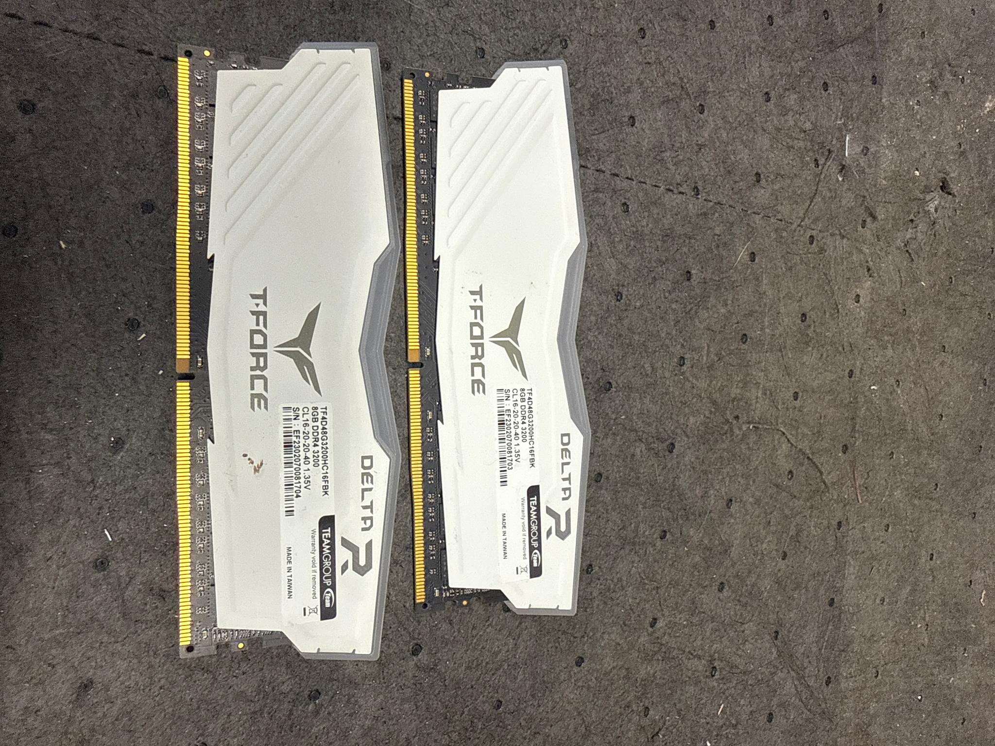 TeamGroup TForce delta r rgb ram