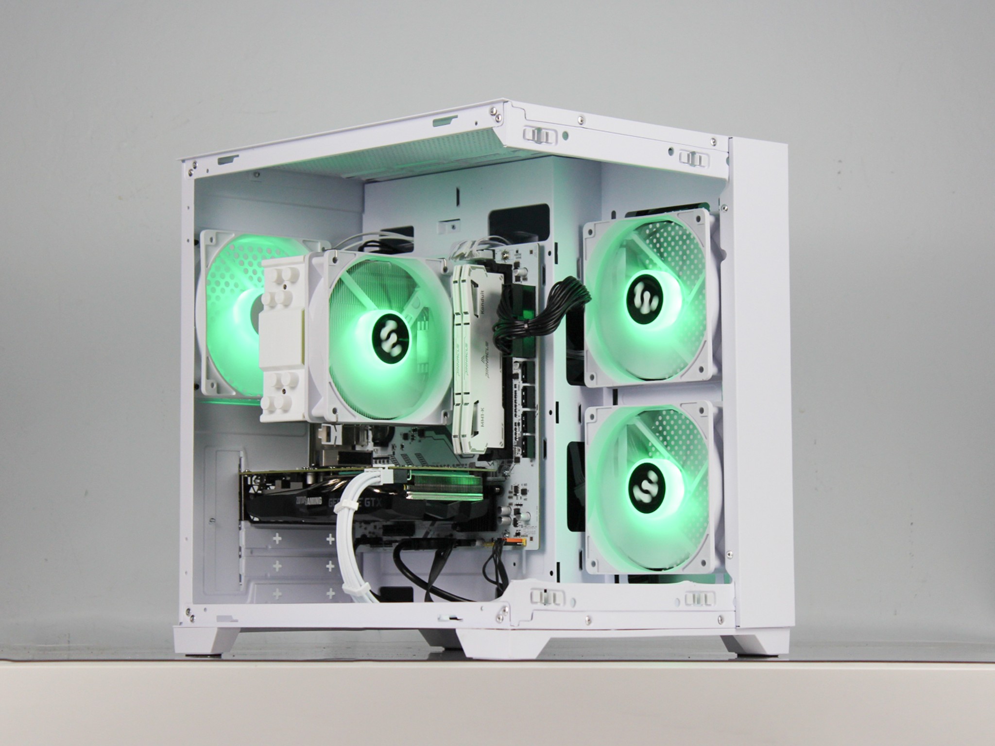 🧊White Gaming PC | GTX 1660 Super | Ryzen 5 2600 | 500GB SSD | 16GB RAM | 🧊
