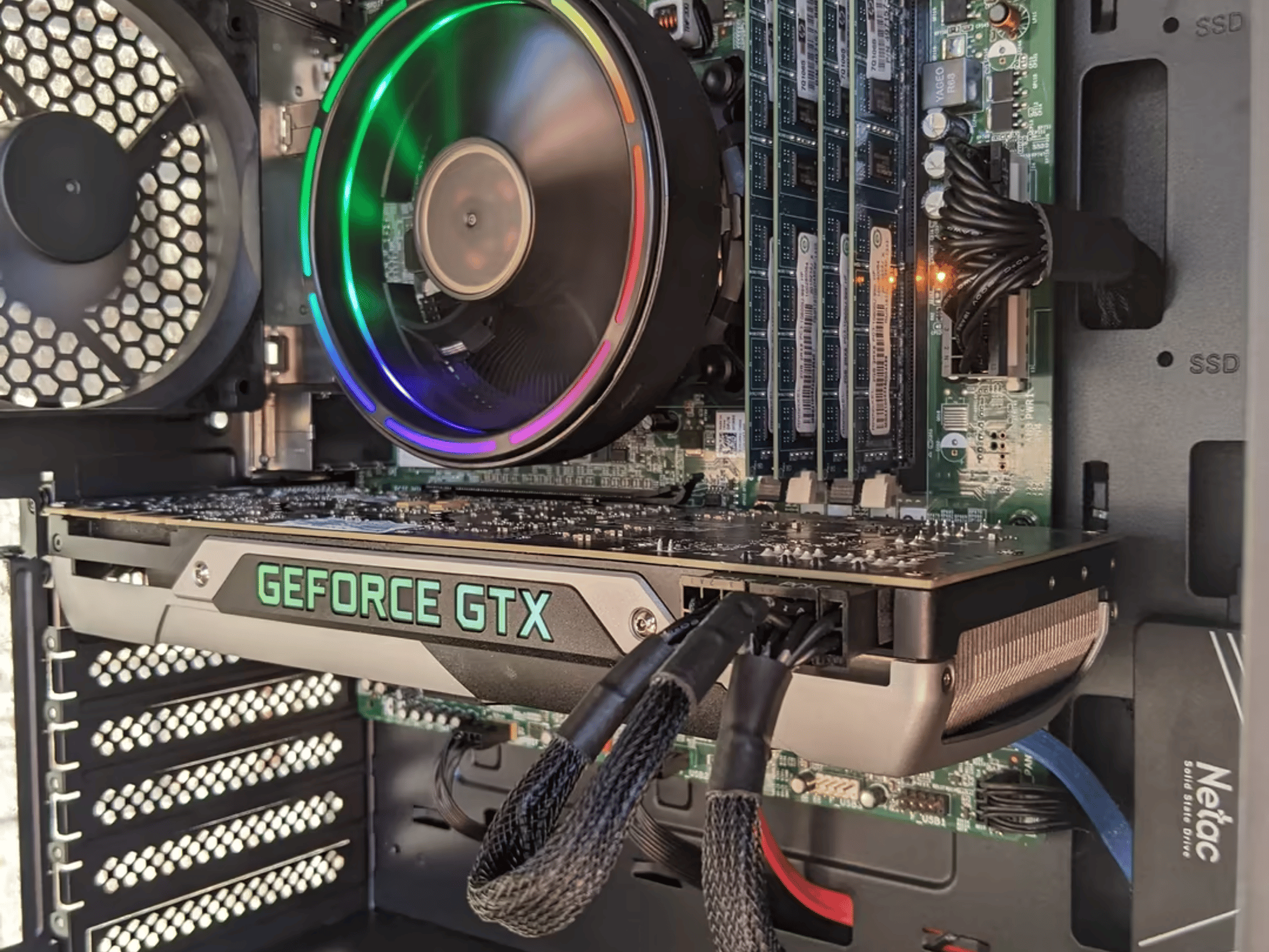 Green Bean/ i5, GTX 460 Light E-Sports Gaming PC