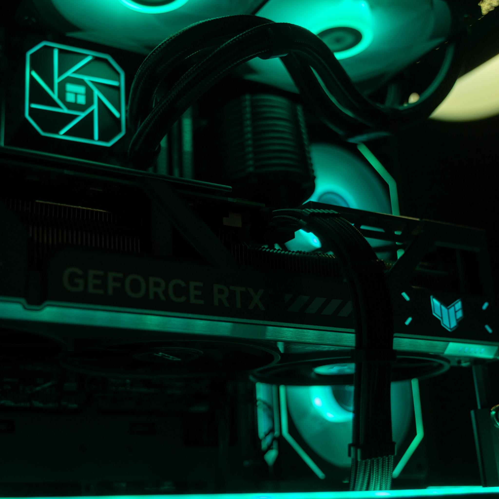 🐉 Eragon 🐉 RTX 5080 / AMD R7 7700X / 2TB NVME / 32GB DDR5 RAM / 240 AIO / Windows 11 Pro